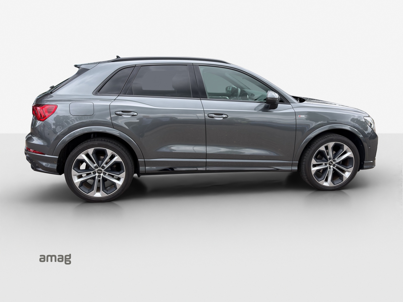 AUDI Q3 35 TFSI S line Attraction S-tronic-image-15