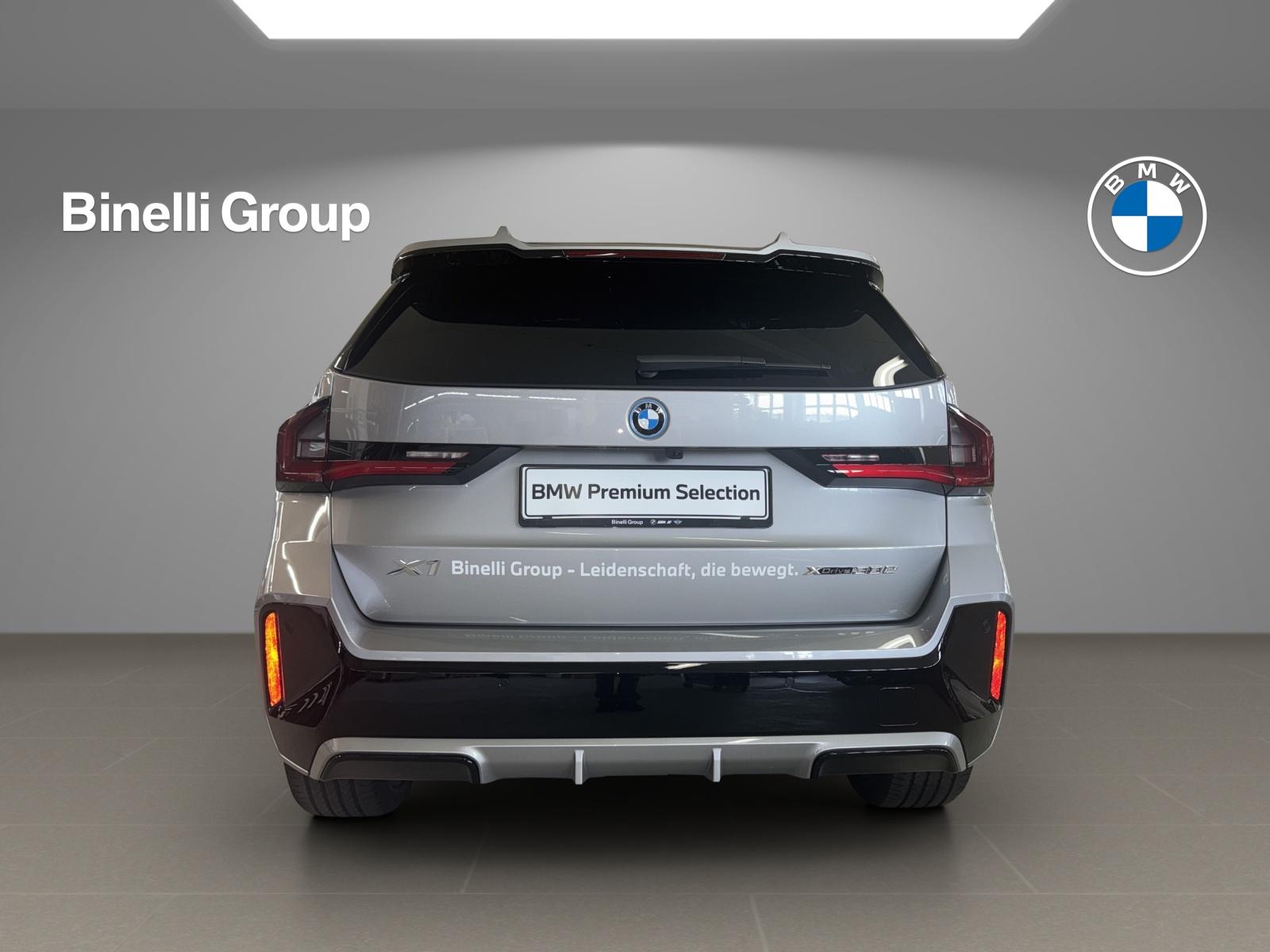 BMW X1 30e xDrive paddles-image-15