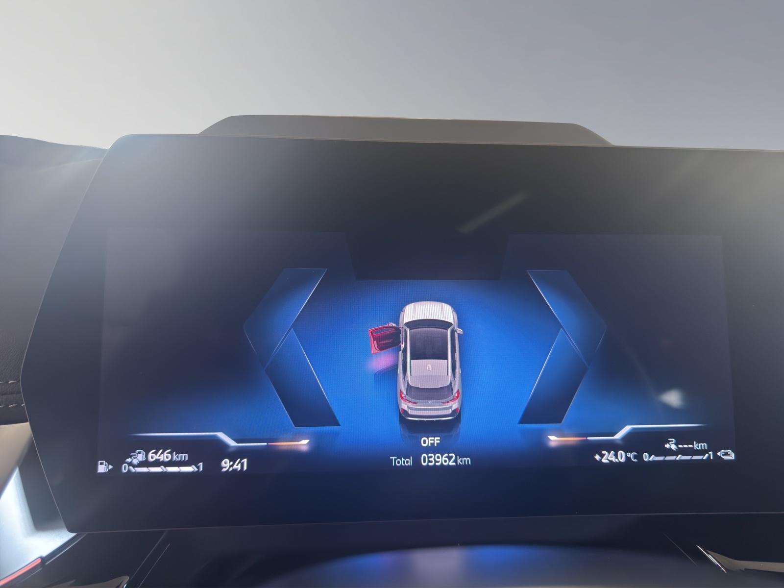 BMW X1 30e xDrive paddles-image-7