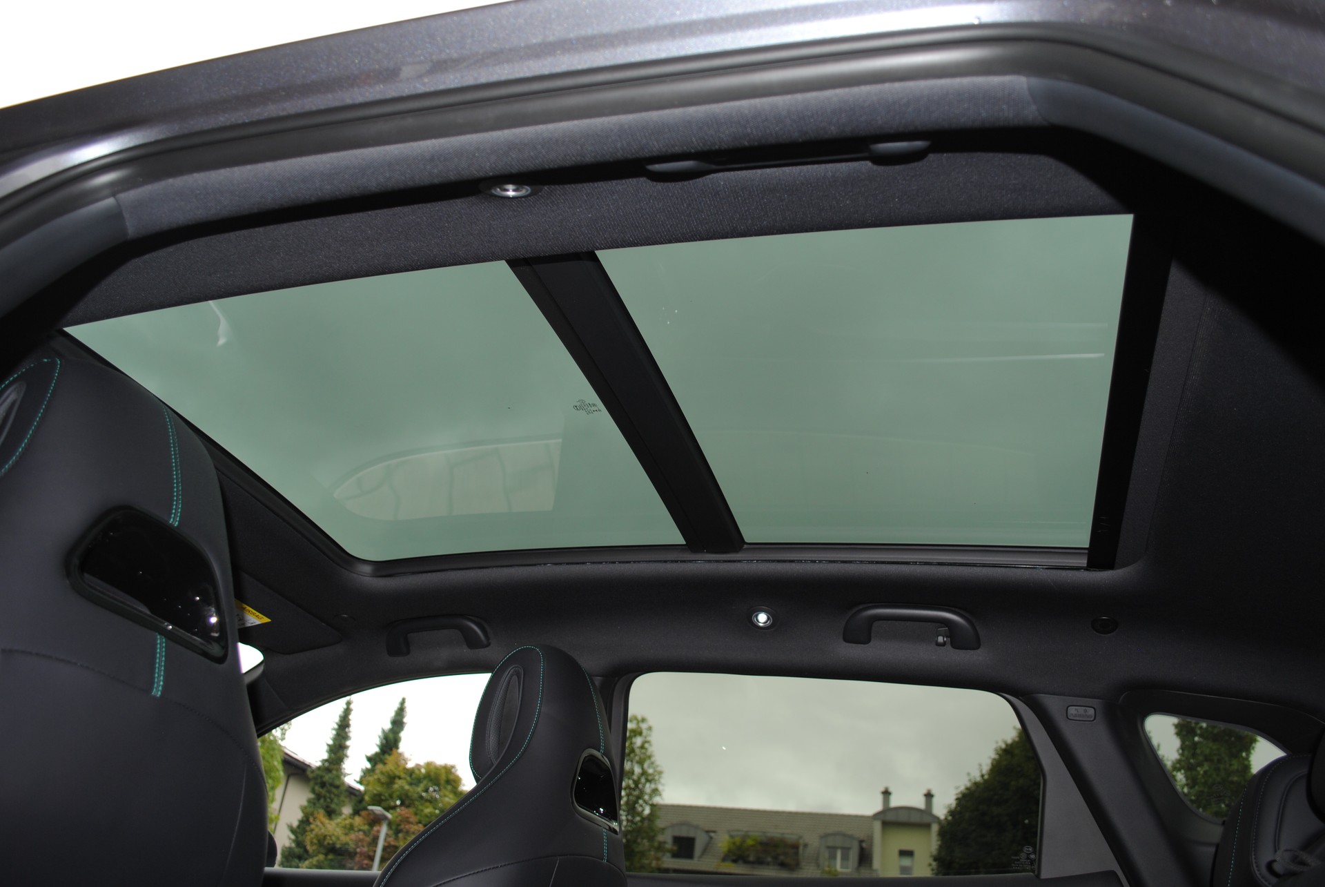 BYD Seal U DM-i Design AWD-image-15