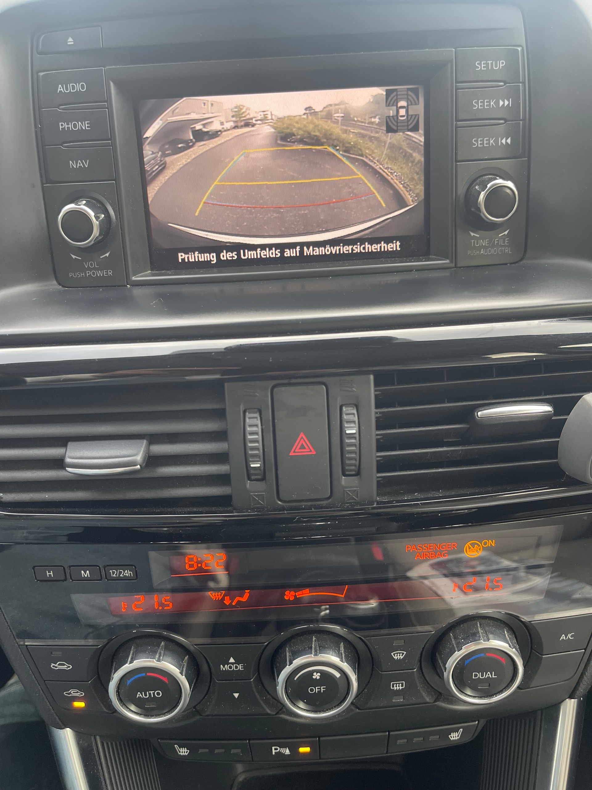 MAZDA CX-5 2.2 D HP Revolution AWD Automatic-image-10