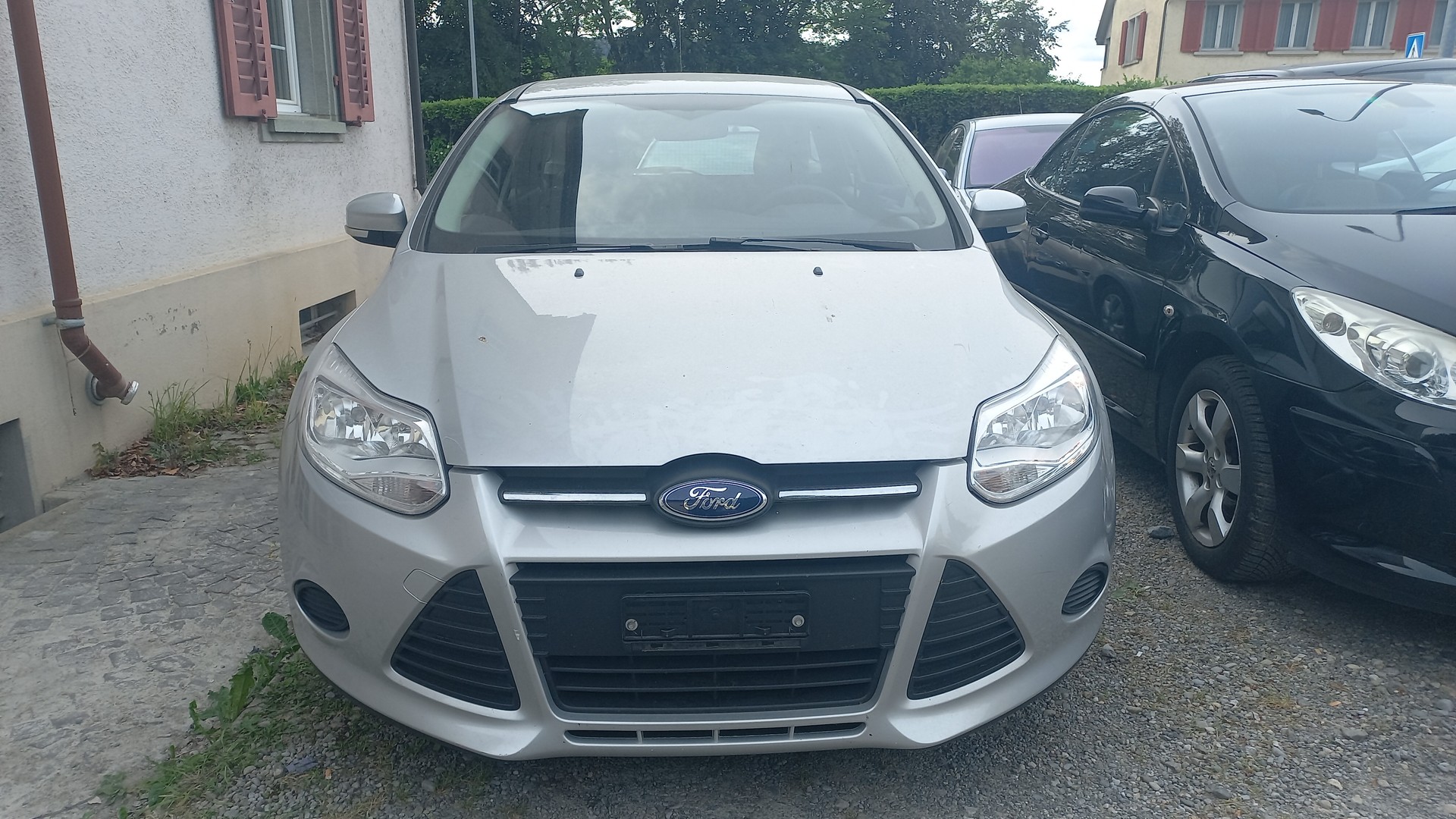 FORD Focus 1.0 SCTi Titanium-image-0