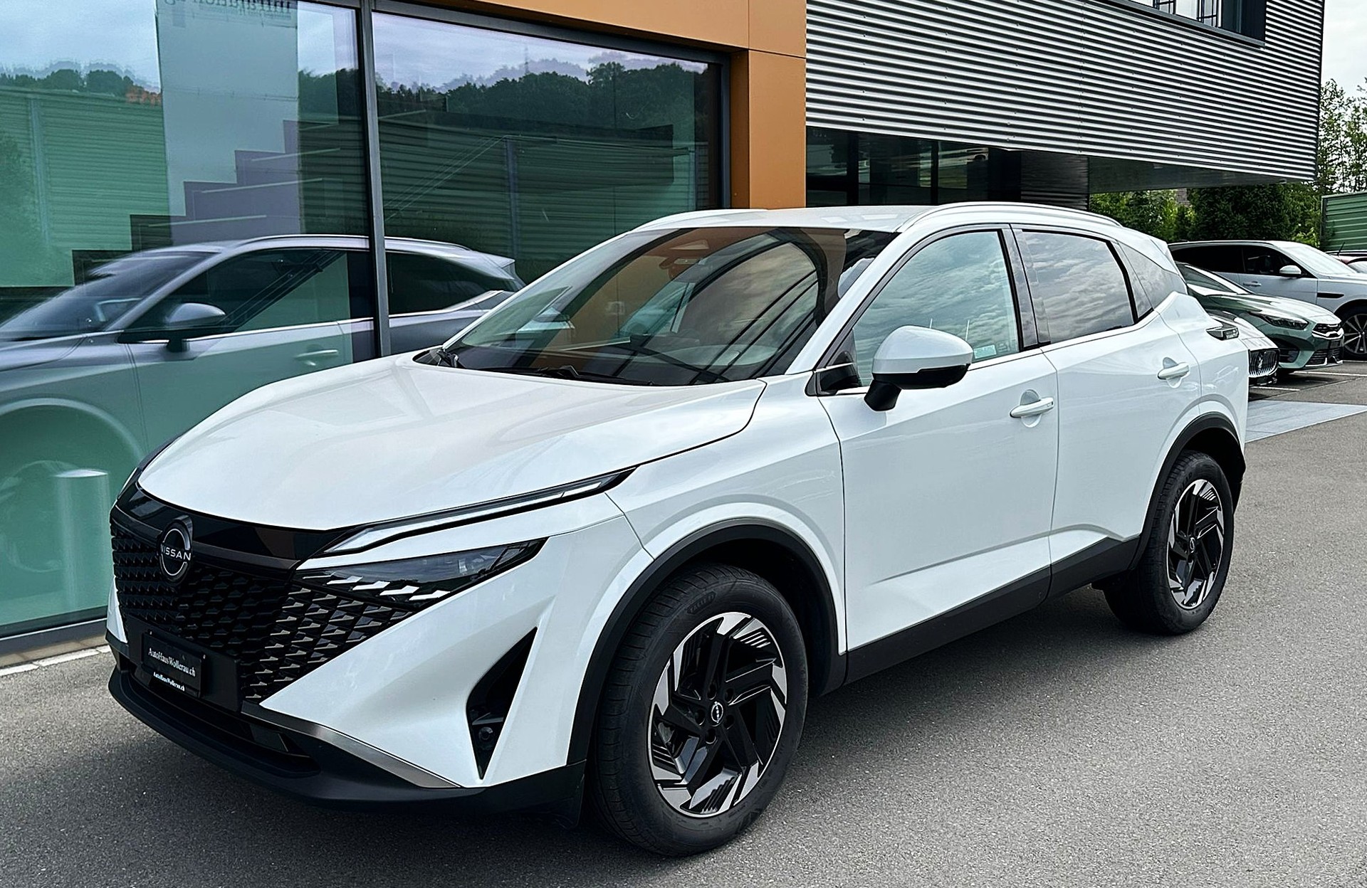 NISSAN Qashqai 1.3 DIG-T MHEV N-Connecta Xtronic-image-1