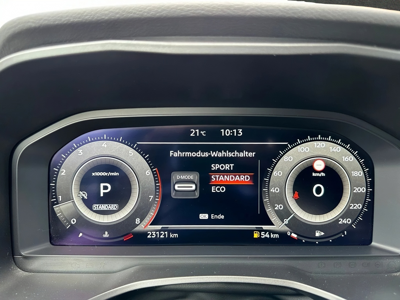 NISSAN Qashqai 1.3 DIG-T MHEV N-Connecta Xtronic-image-11