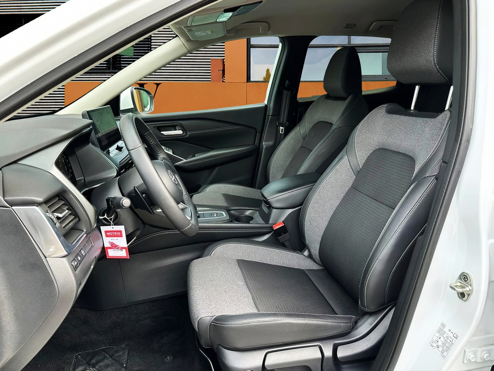 NISSAN Qashqai 1.3 DIG-T MHEV N-Connecta Xtronic-image-7
