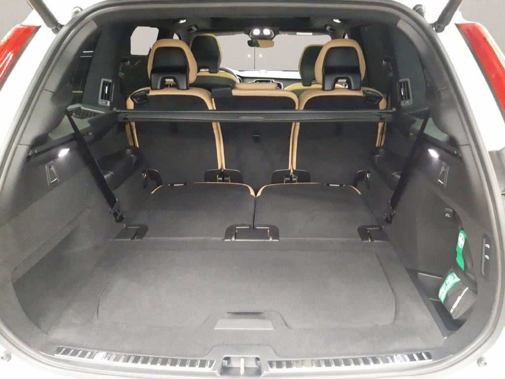 VOLVO XC90 2.0 T8 TE XCLUSIVE Dark 7P. eAWD XCLUSIVE-image-11