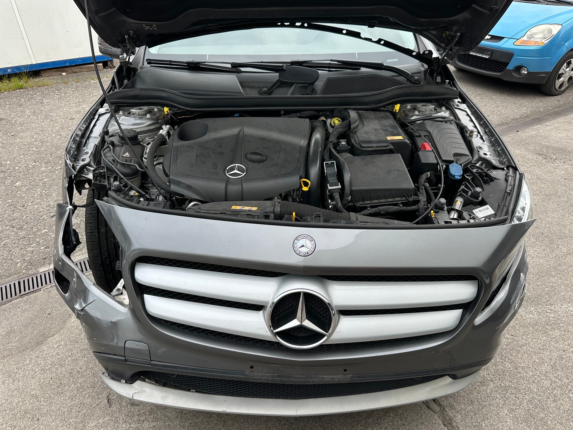 MERCEDES-BENZ GLA 200 CDI Swiss Star Edition 4Matic 7G-DCT-image-15