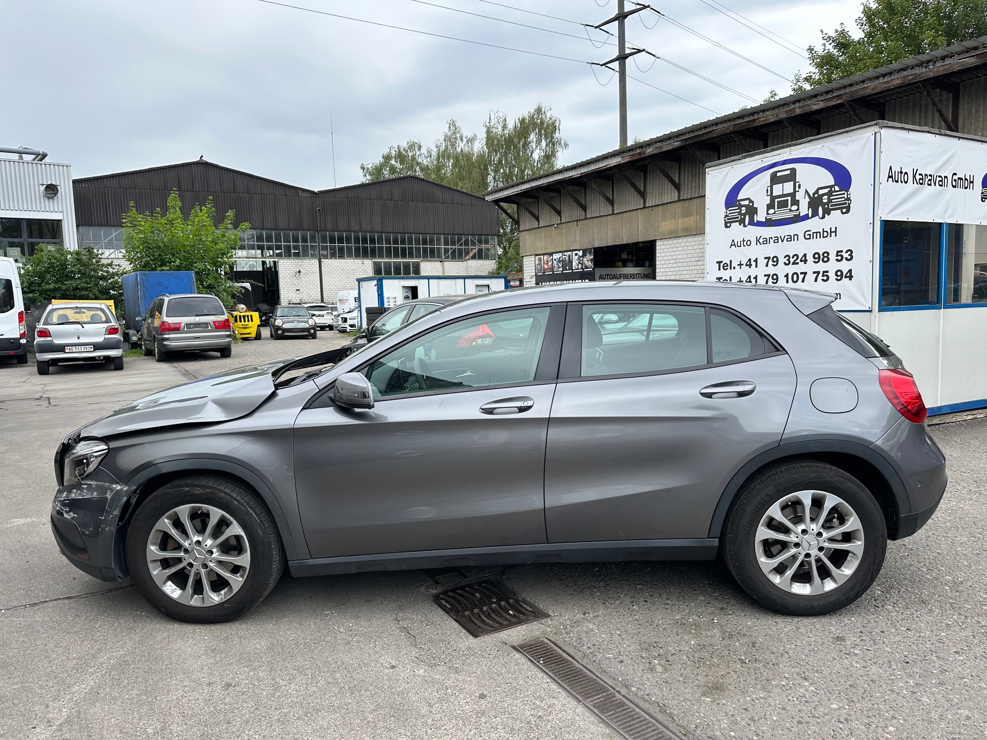 MERCEDES-BENZ GLA 200 CDI Swiss Star Edition 4Matic 7G-DCT-image-2