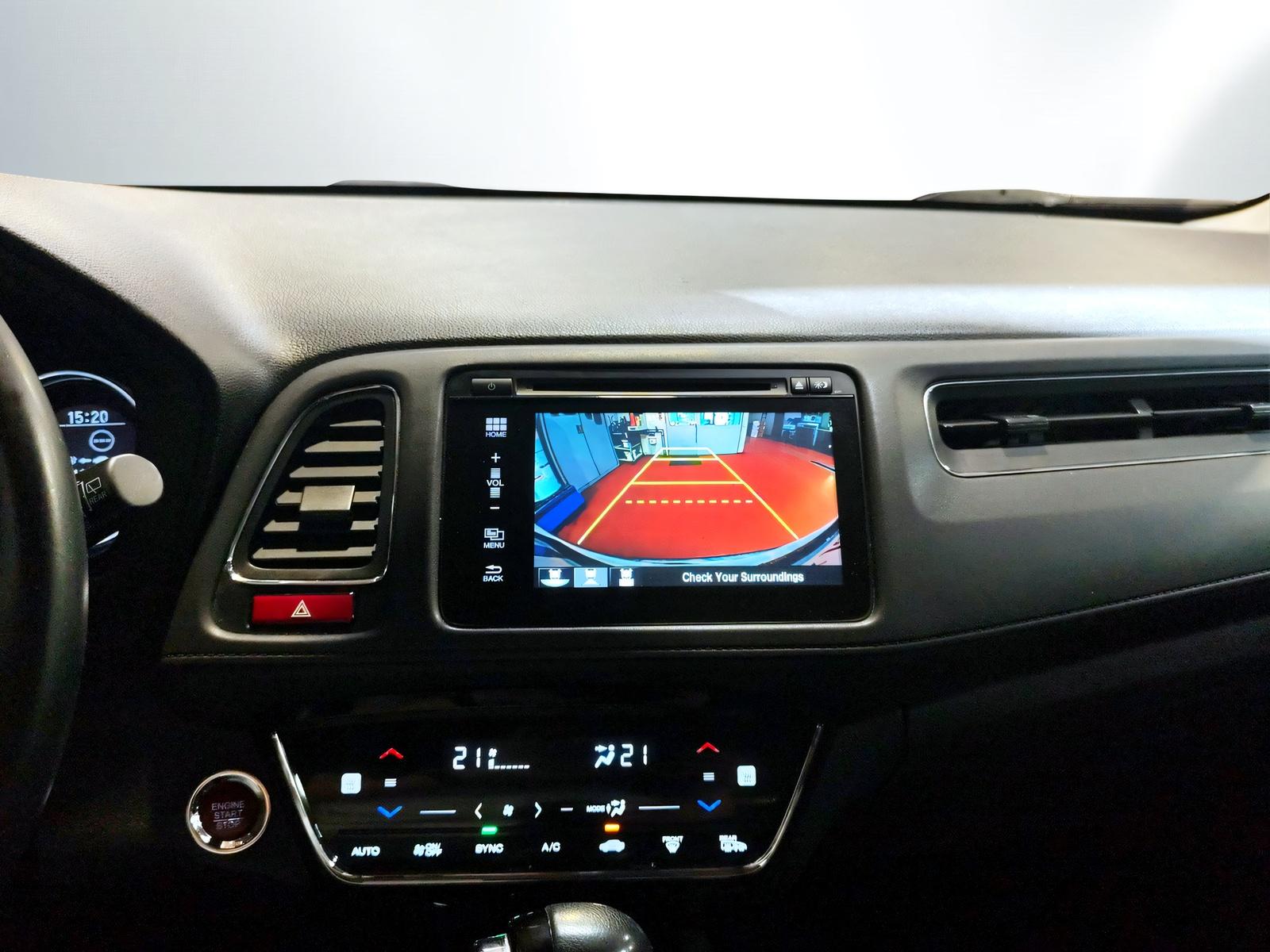 HONDA HR-V 1.5i-VTEC Executive-image-12