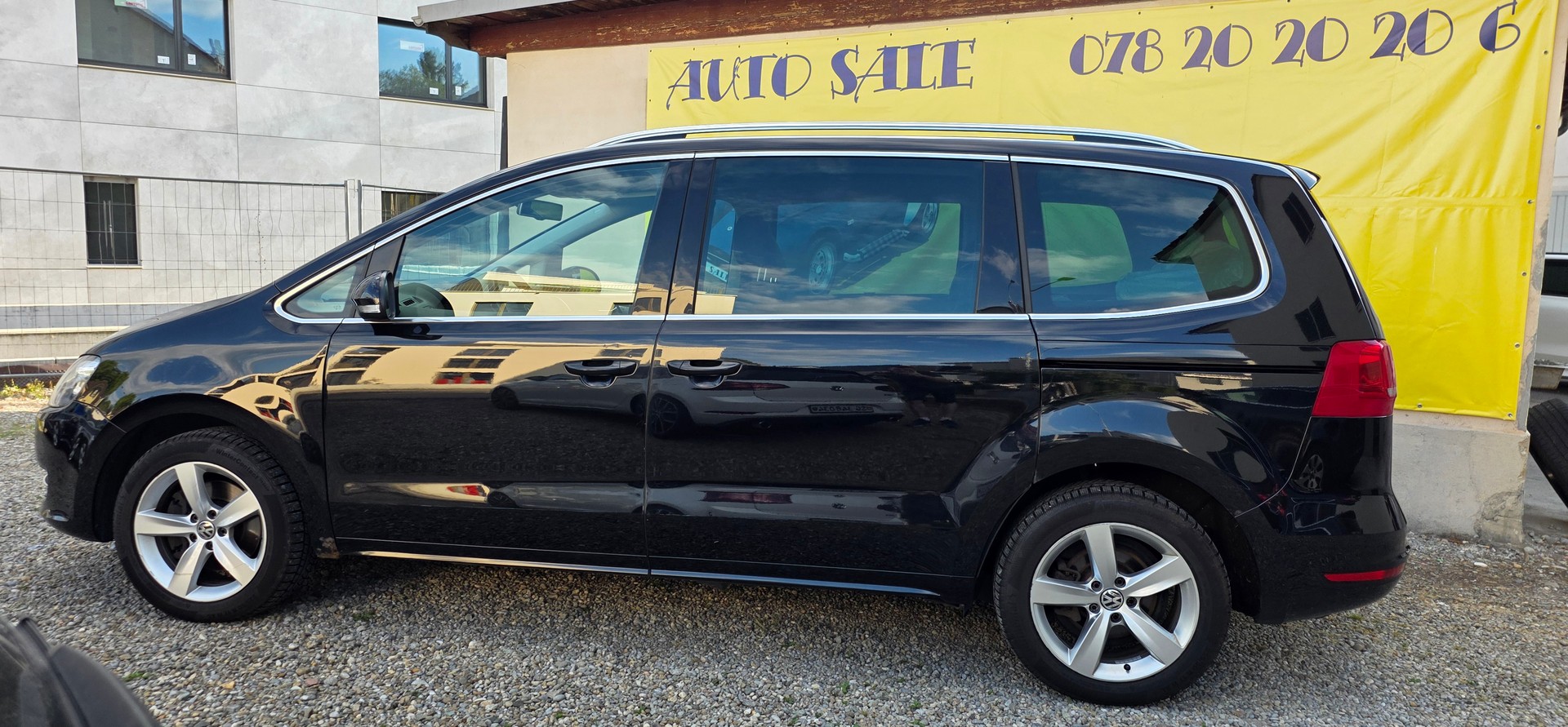 VW Sharan 2.0 TDI BMT Highline 4Motion-image-2