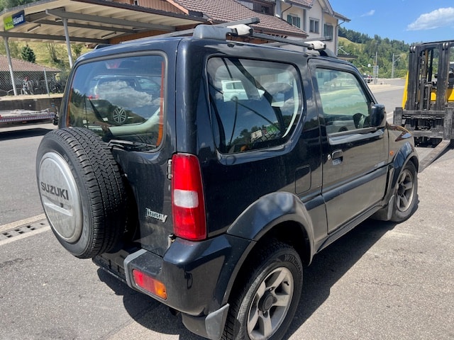 SUZUKI Jimny 1.5 Turbodiesel Country-image-1