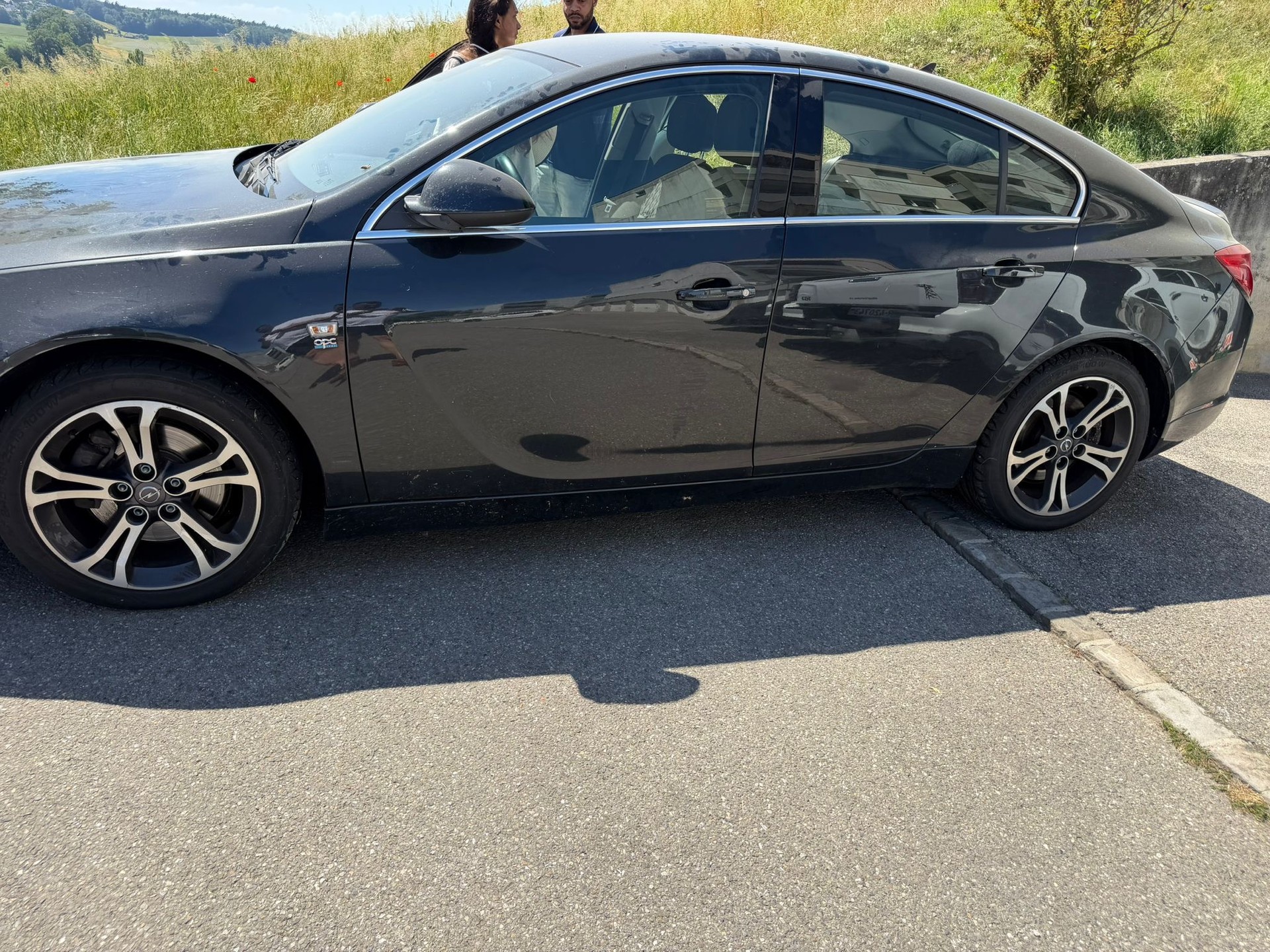 OPEL Insignia 2.0 Turbo Sport 4WD Automatic-image-5
