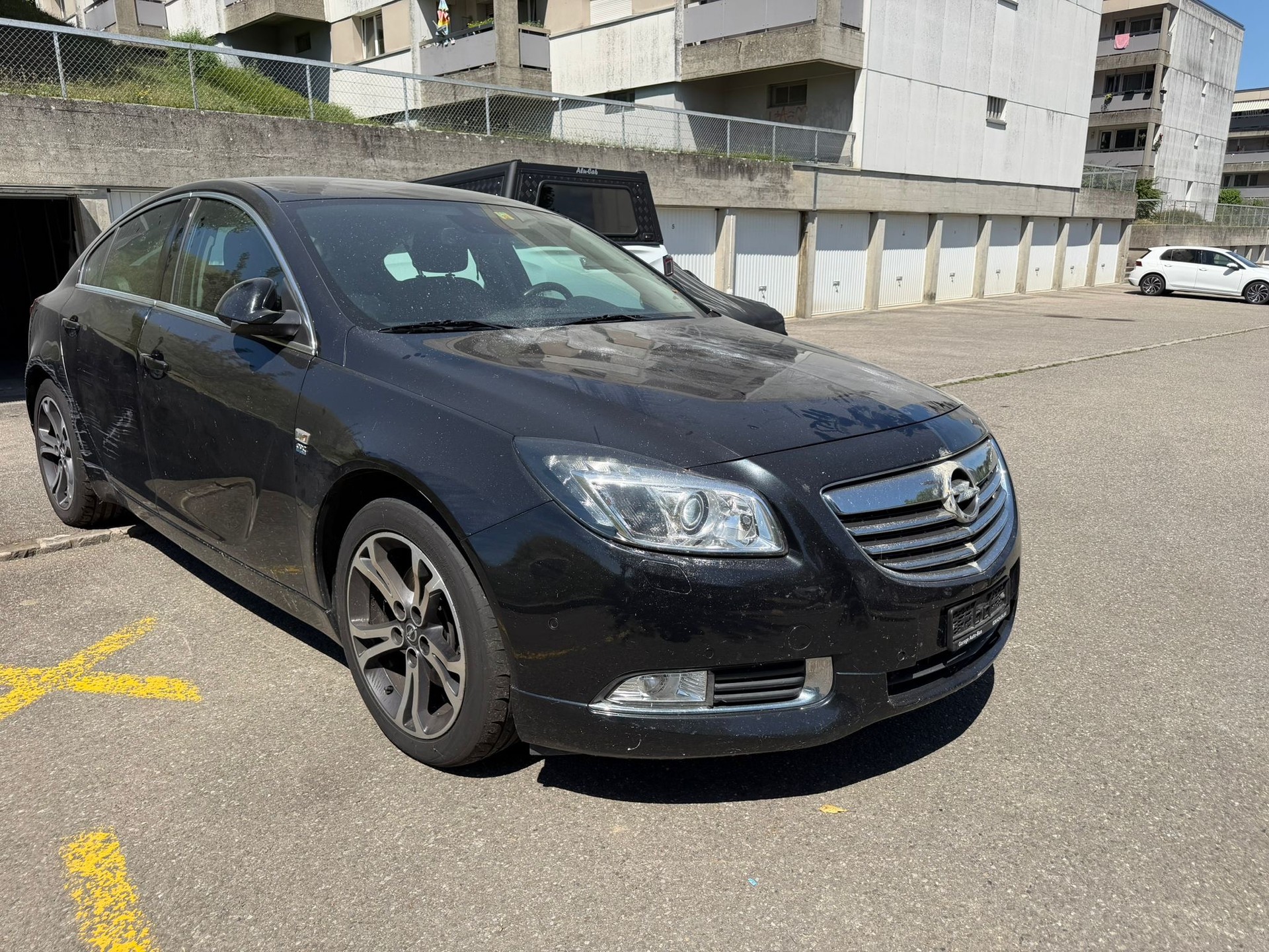 OPEL Insignia 2.0 Turbo Sport 4WD Automatic-image-0