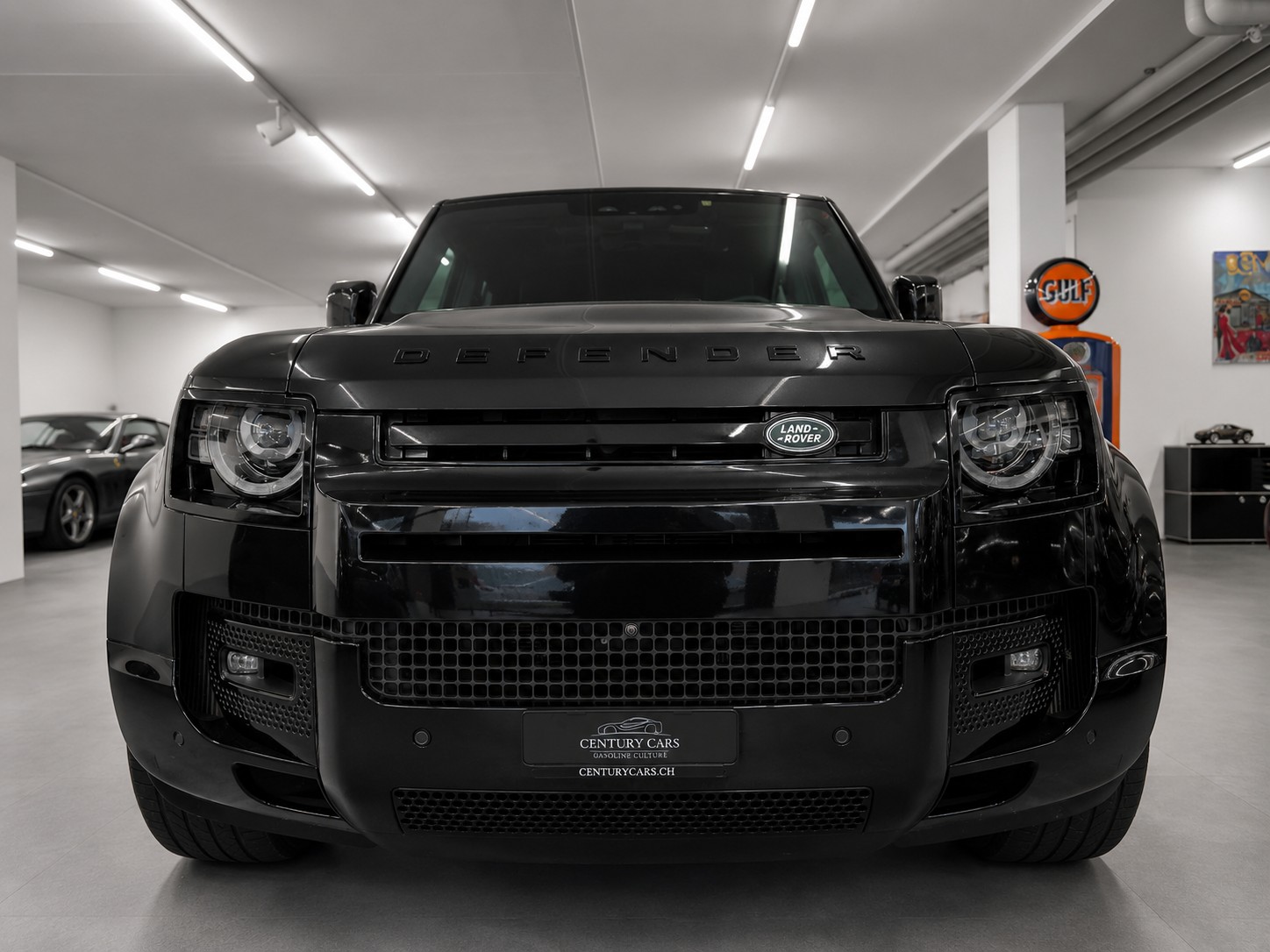 LAND ROVER Defender 5.0 V8 SC-image-4