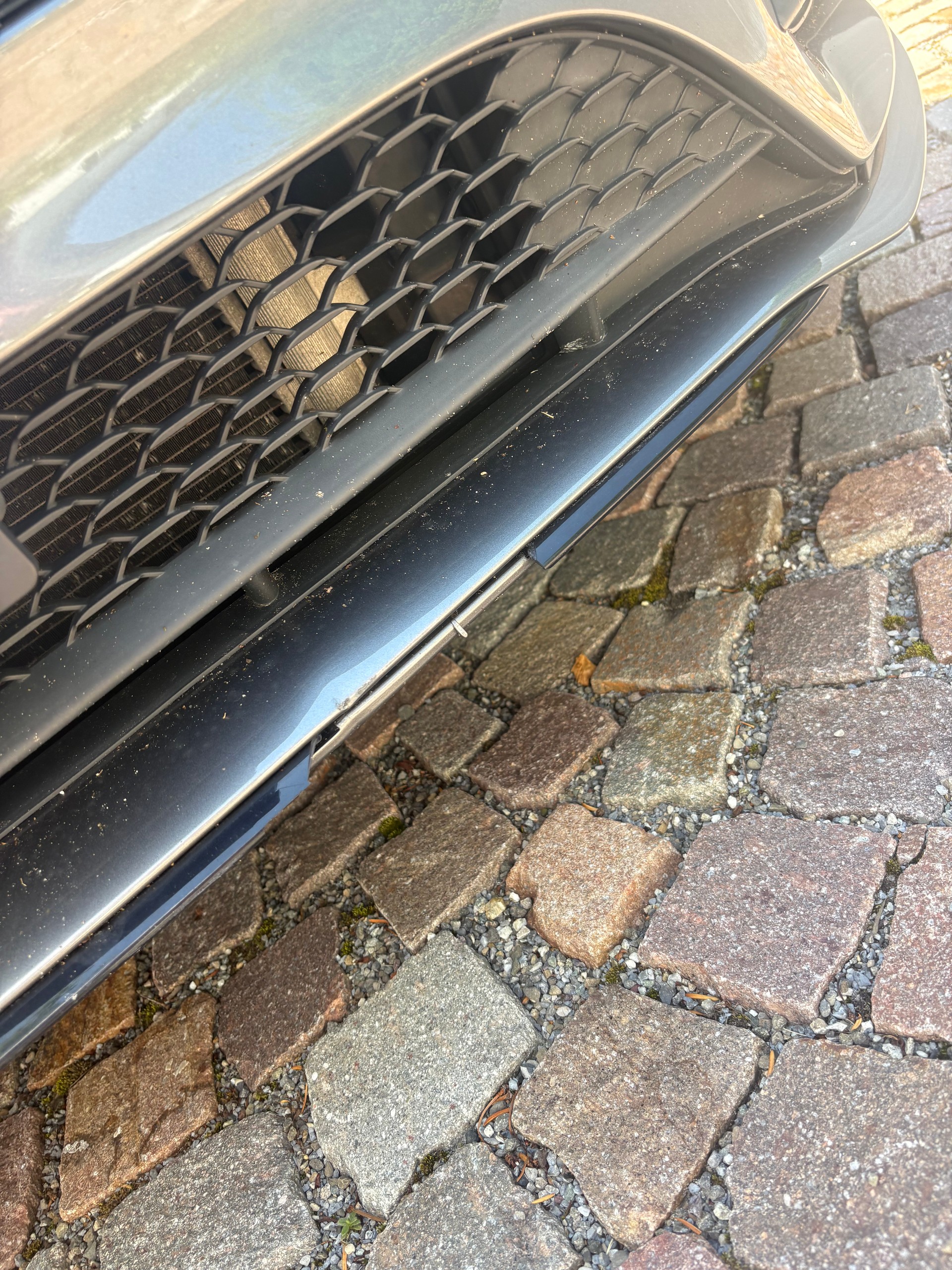 MERCEDES-BENZ A 250 AMG Line-image-9