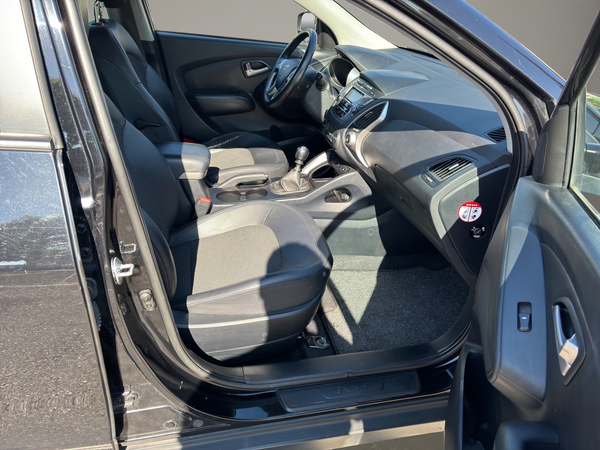HYUNDAI iX 35 1.6 GDI Comfort 2WD-image-12