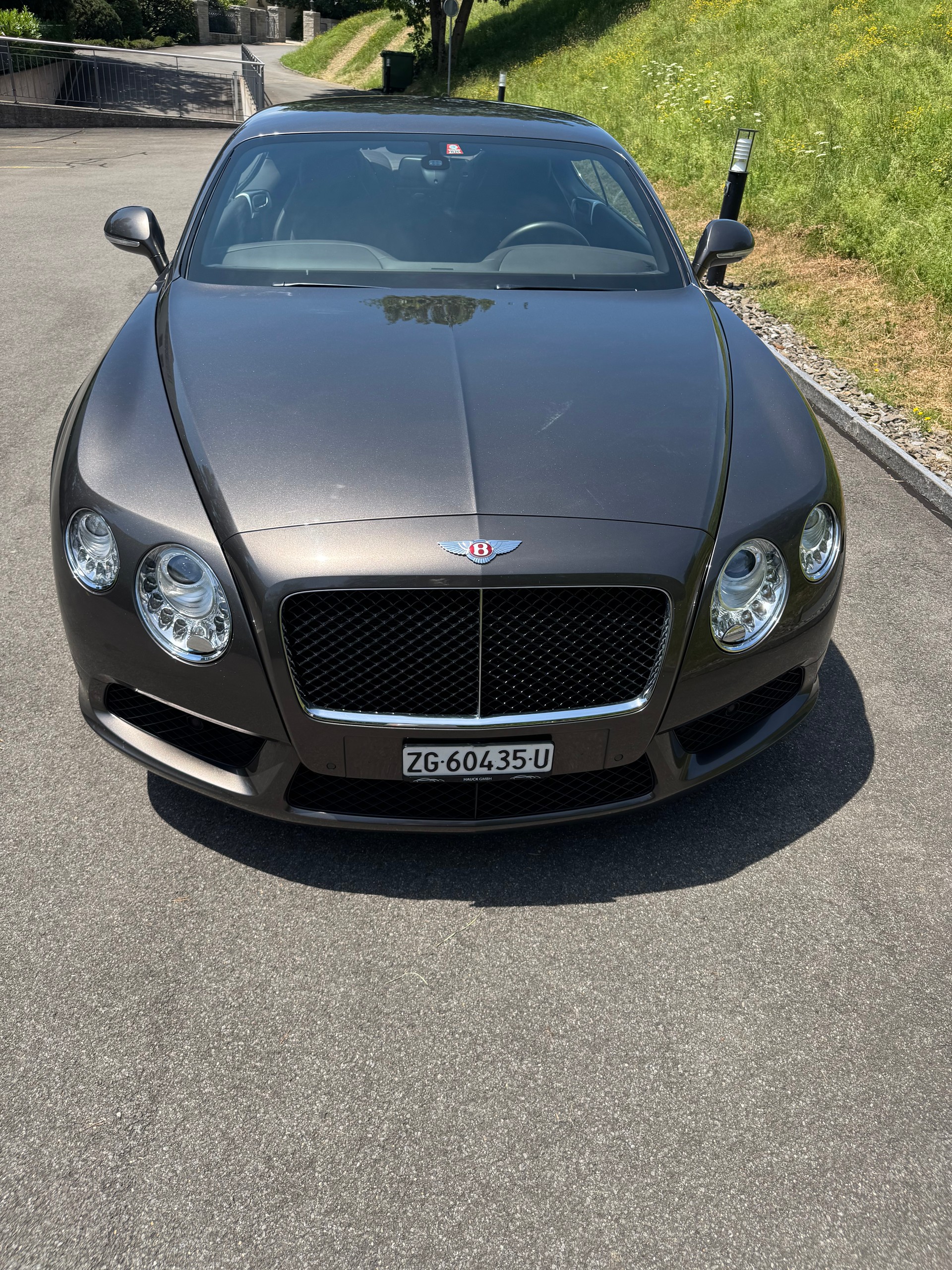 BENTLEY GT V8-image-1