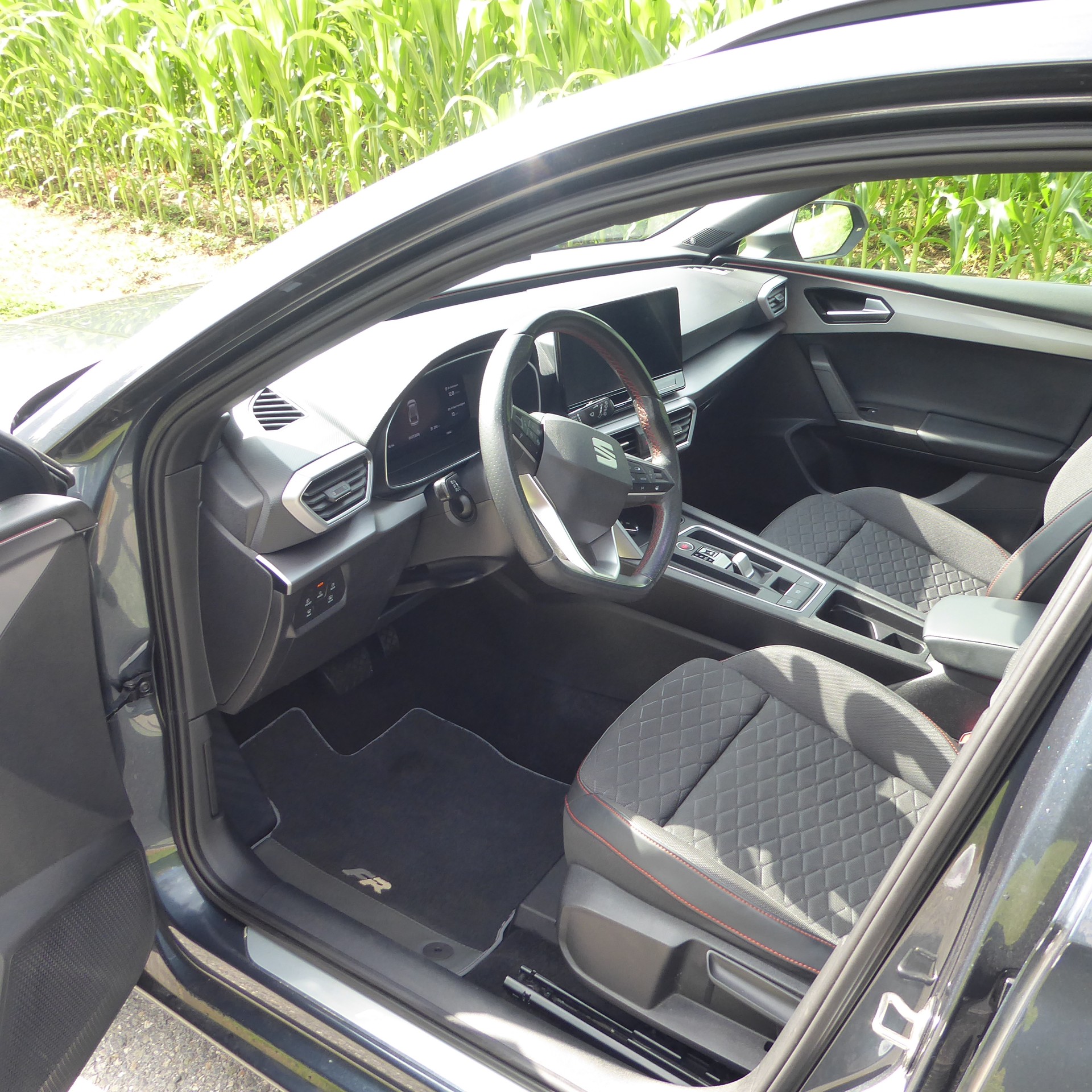 SEAT Leon ST 2.0 TDI EVO DSG 4Drive FR-image-4