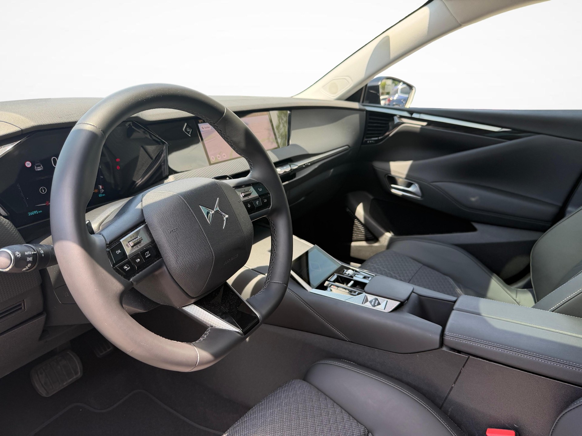 DS AUTOMOBILES 4 1.2 Hybrid Ligne Noire-image-3