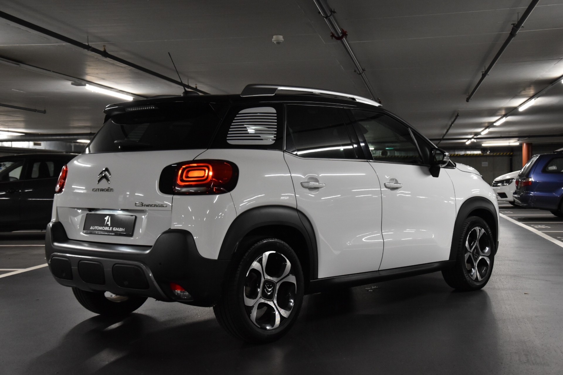 CITROEN C3 Aircross 1.2i PureTech Feel-image-8