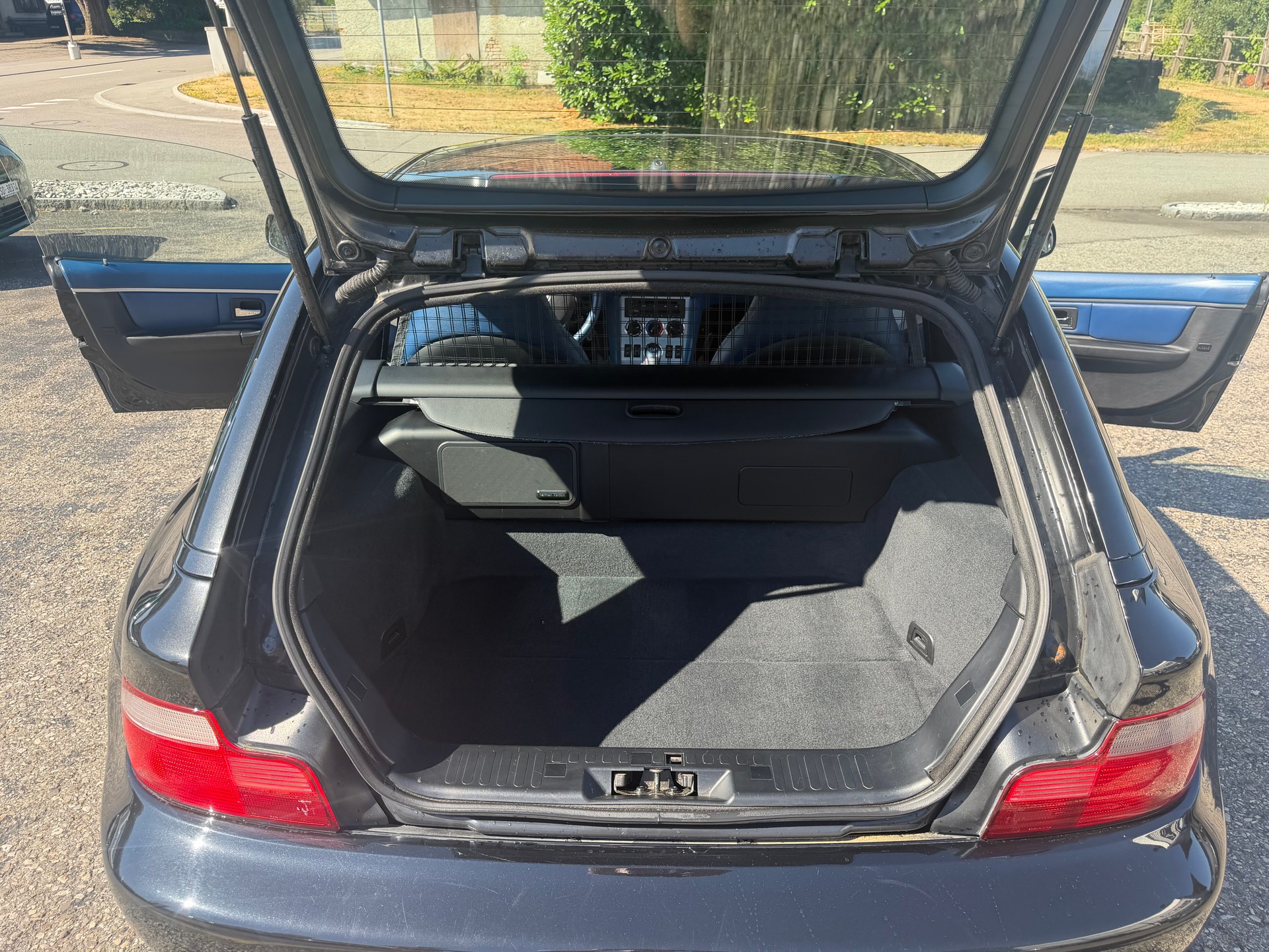 BMW Z3 3.0i Coupé-image-22