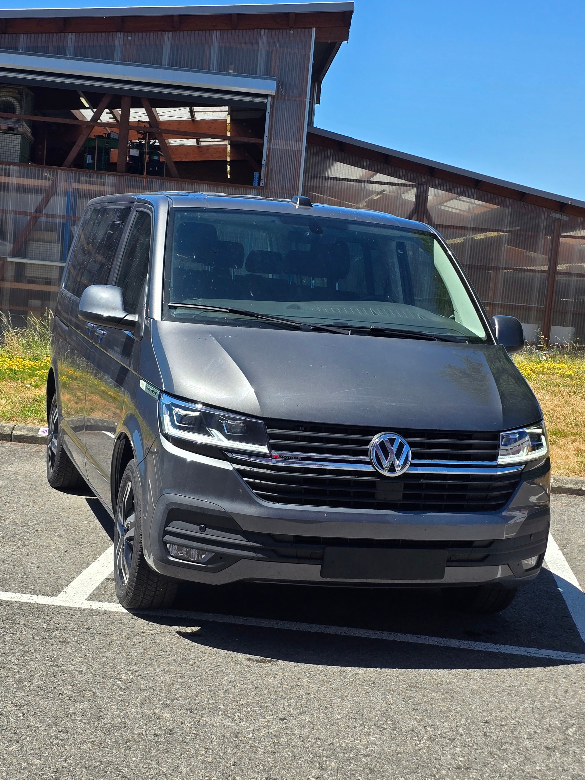 VW T6.1 2.0 Bi-TDI 4Motion DSG-image-1