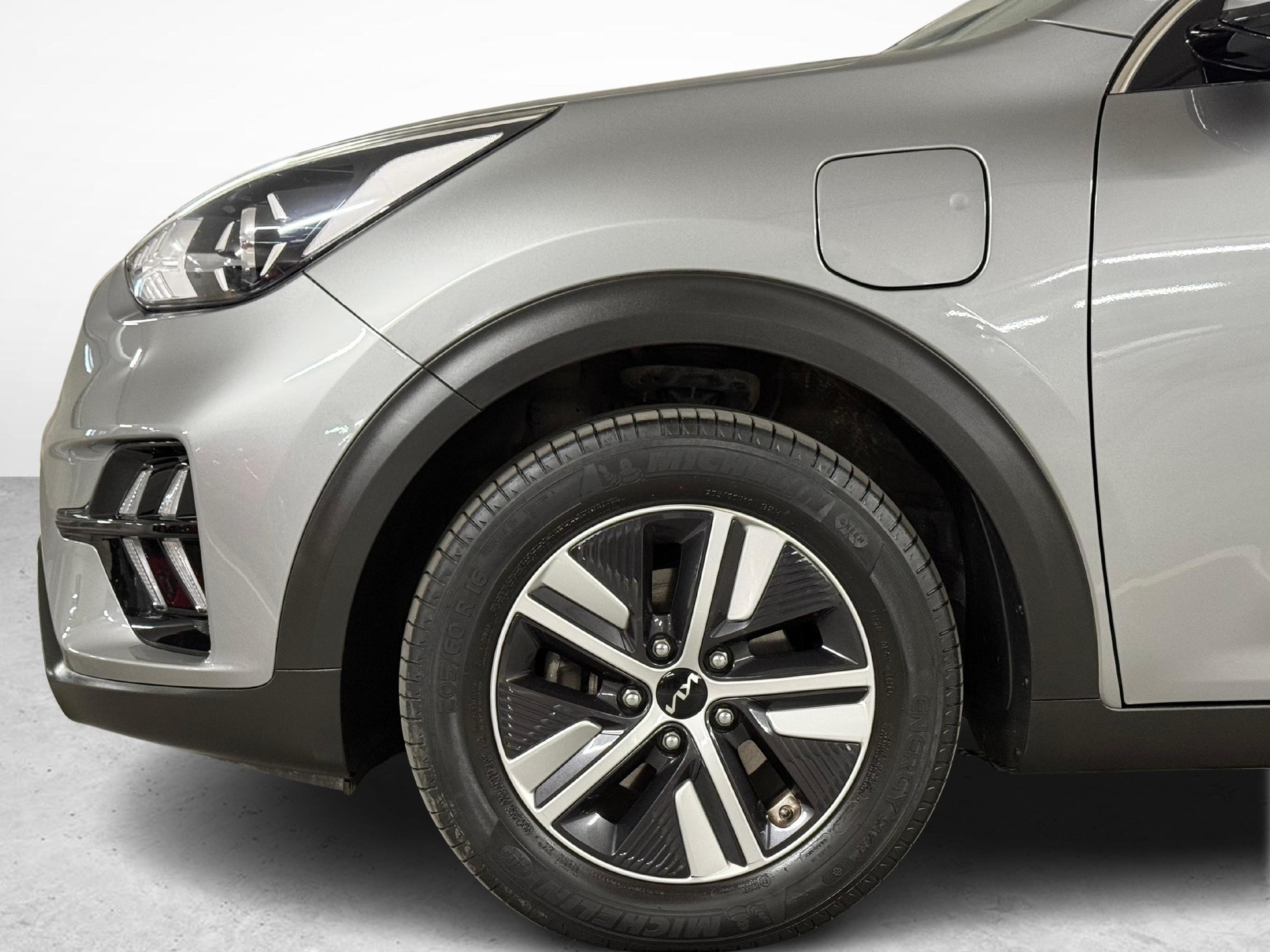 KIA Niro 1.6 GDi Plug-in Hybrid Power-image-8