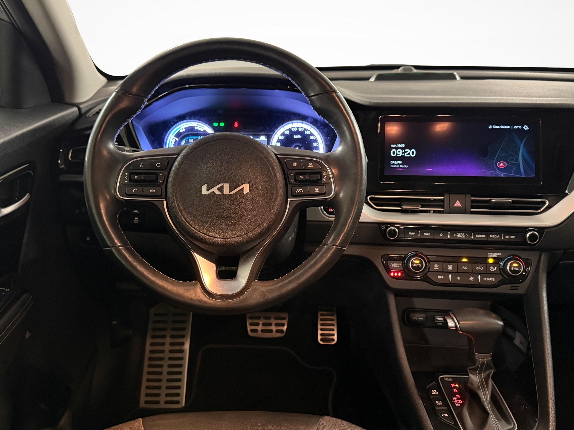 KIA Niro 1.6 GDi Plug-in Hybrid Power-image-12
