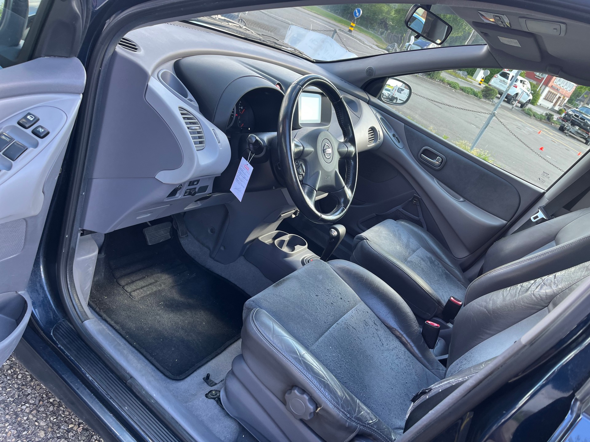 NISSAN Nissan Almera Tino Automat Benzin Jg.2004 mit Klimaanlage-image-12