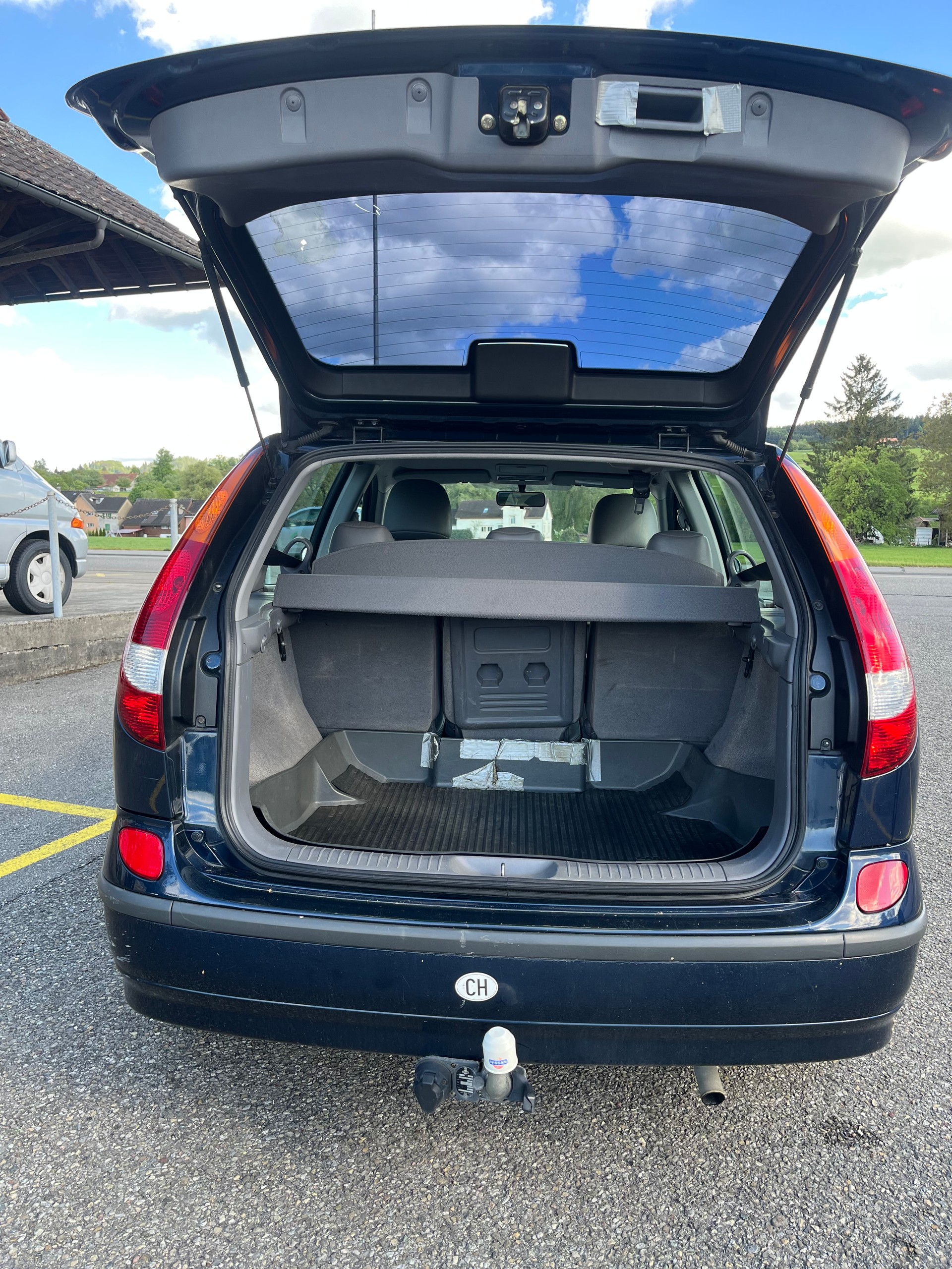 NISSAN Nissan Almera Tino Automat Benzin Jg.2004 mit Klimaanlage-image-6