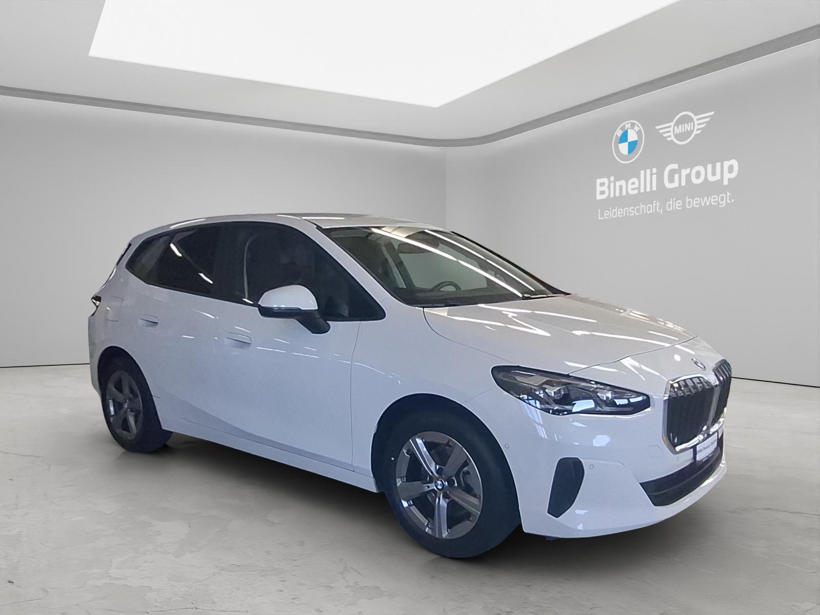 BMW 218i Active Tourer-image-18