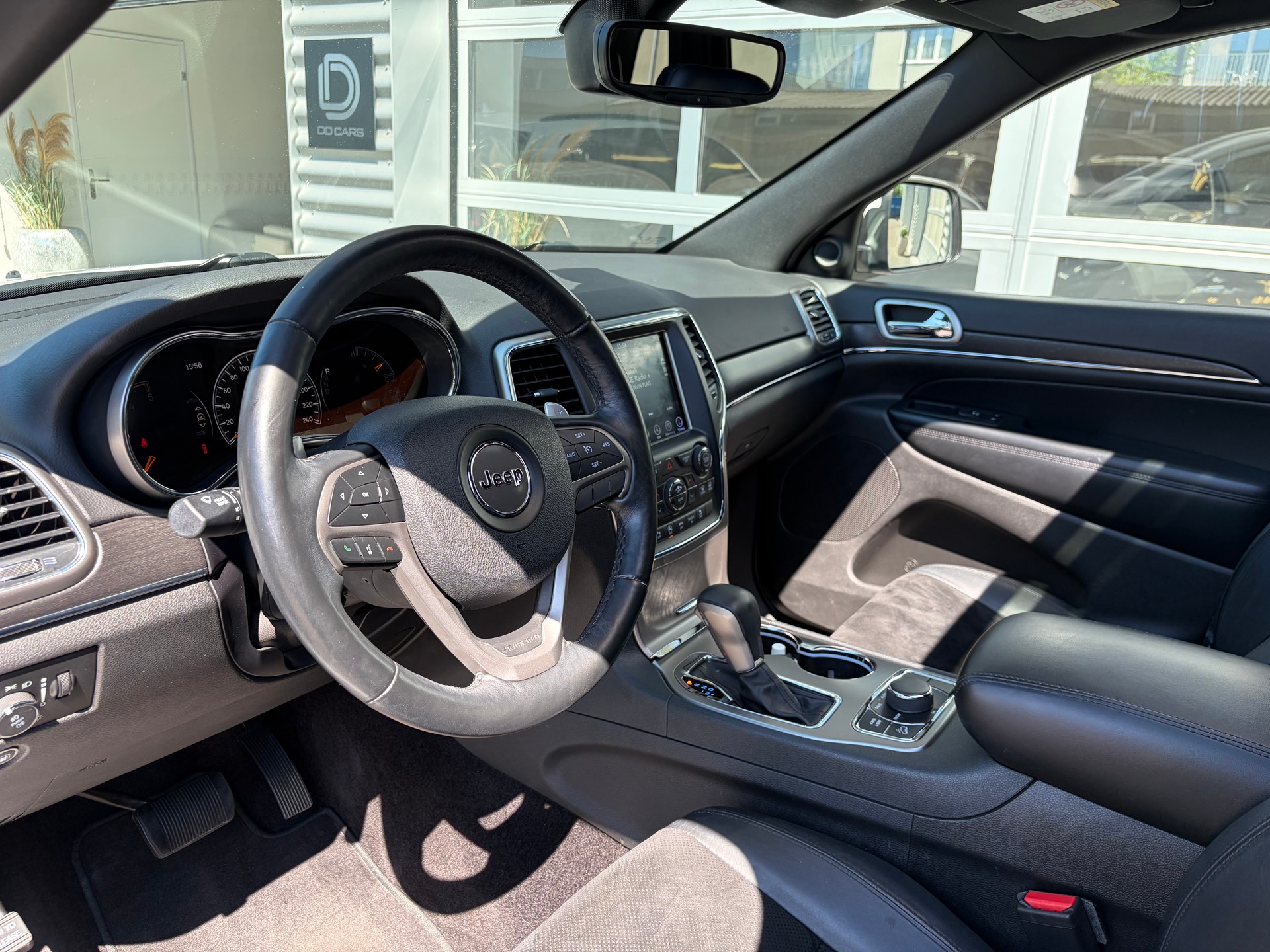 JEEP Grand Cherokee 3.0 CRD Night Eagle Automatic-image-5