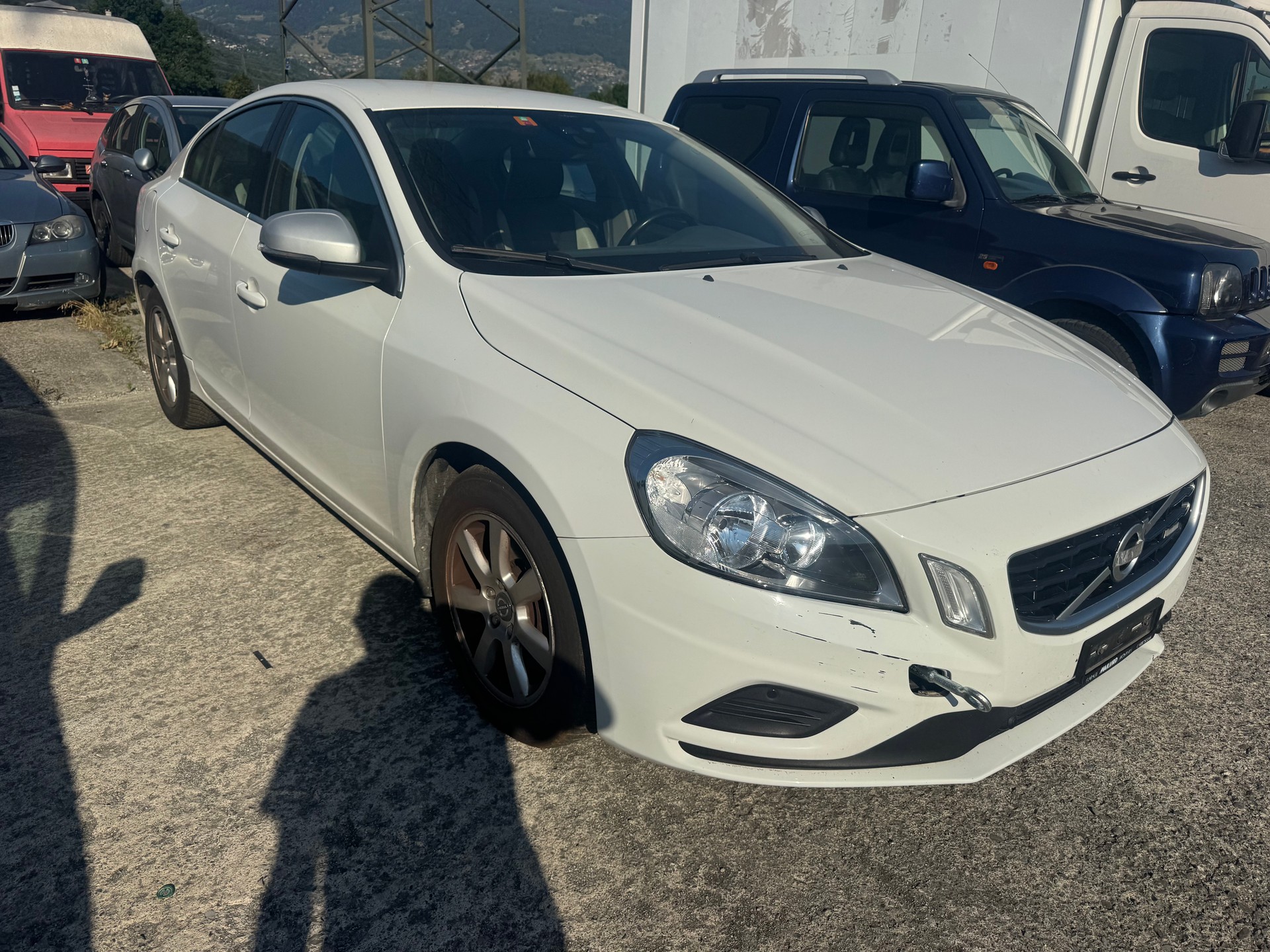 VOLVO S60 D5 Geartronic-image-0