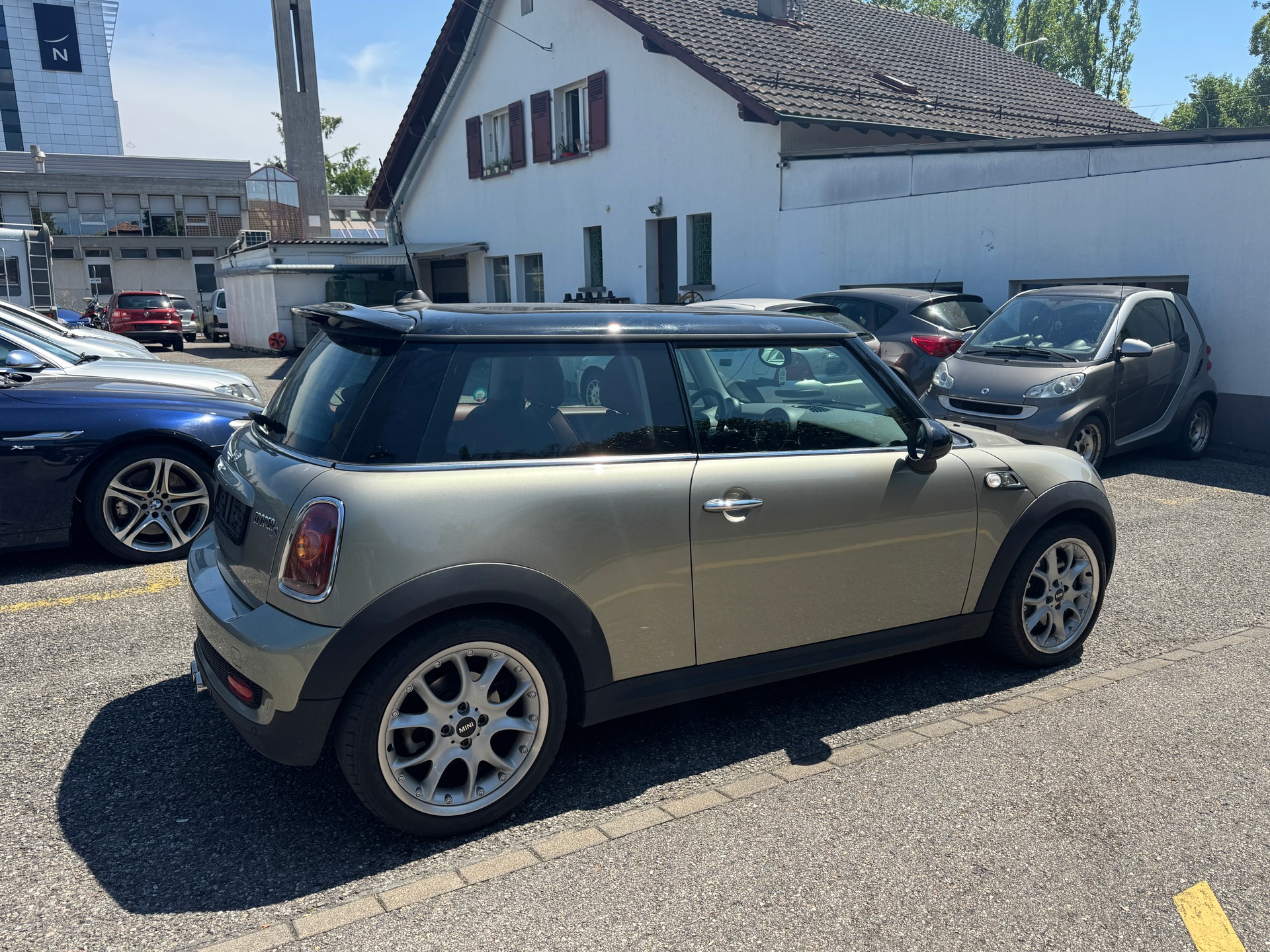 MINI Cooper S-image-3