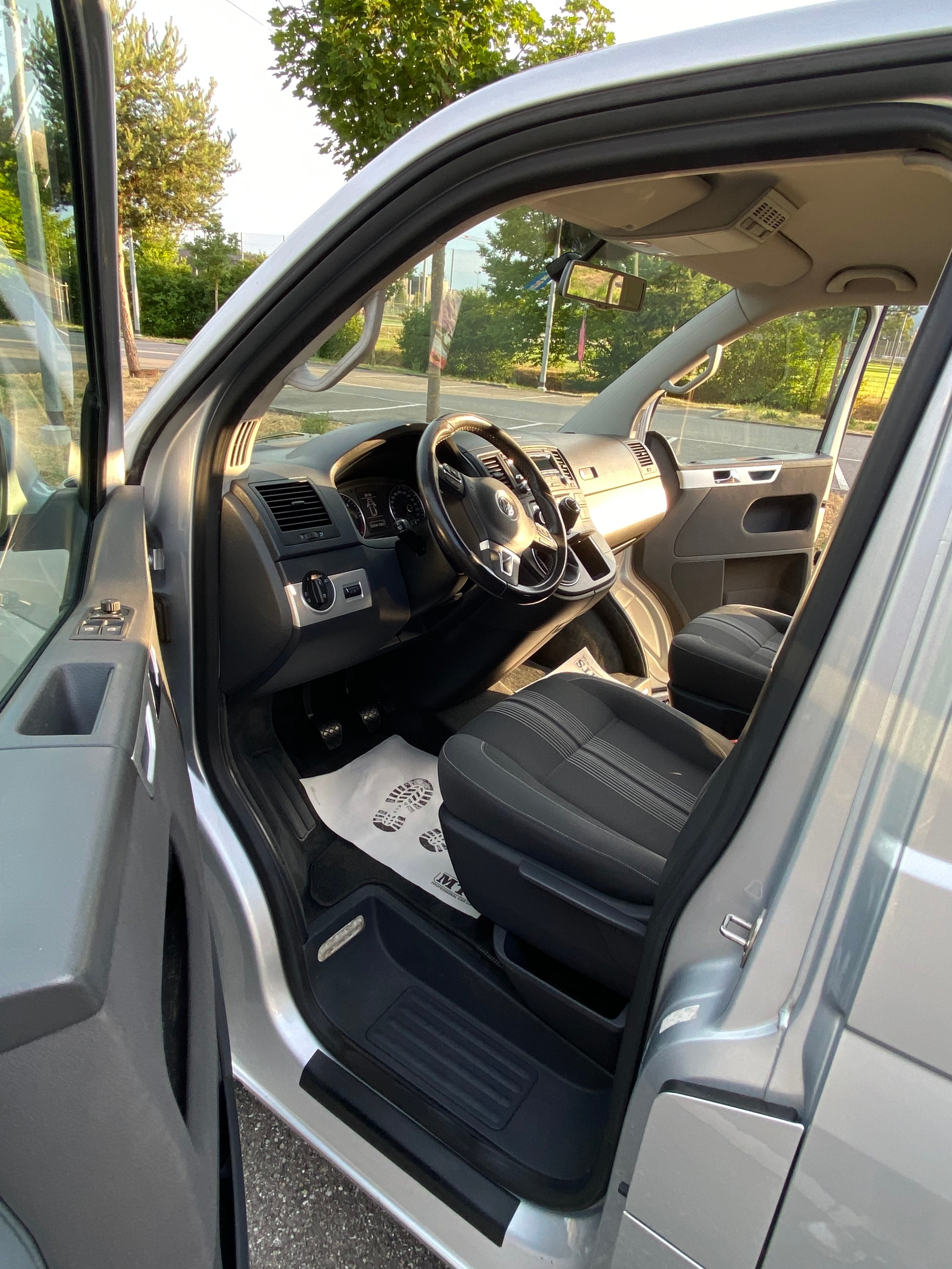 VW 2.0 TDI 140 Family-image-4