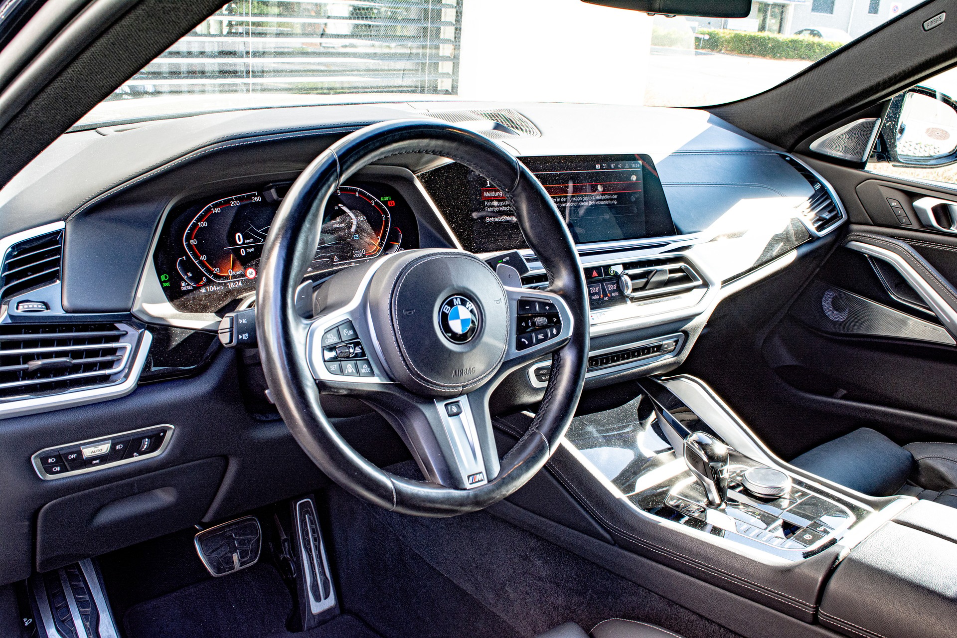 BMW X6 xDrive 48V 40d Steptronic M Sport-image-12