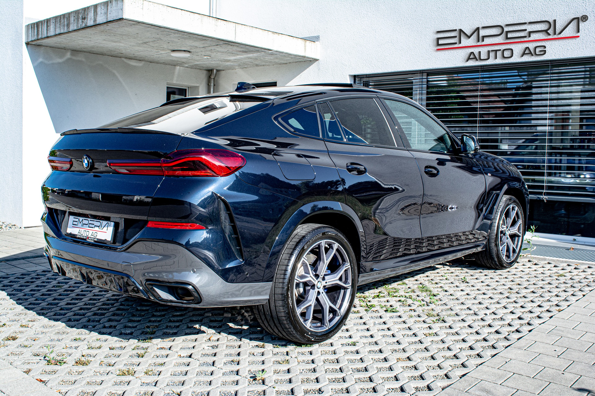 BMW X6 xDrive 48V 40d Steptronic M Sport-image-10