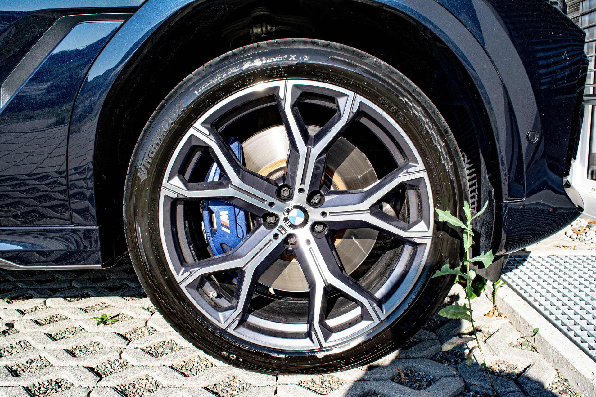 BMW X6 xDrive 48V 40d Steptronic M Sport-image-28