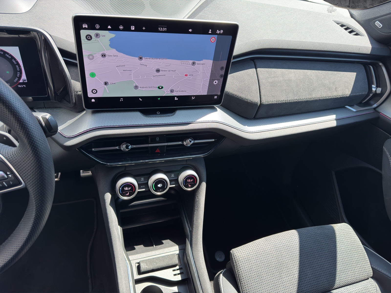 SKODA Kodiaq 2.0 TDI Sportline 4x4-image-11