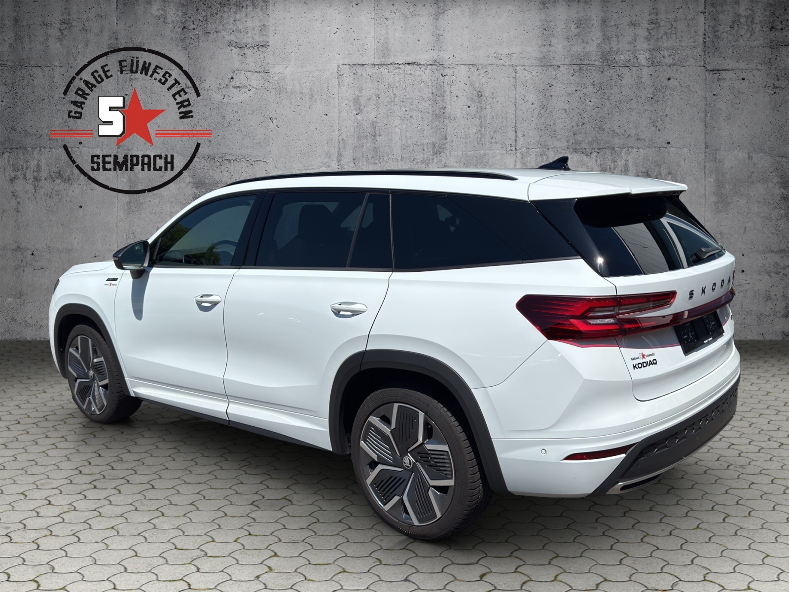 SKODA Kodiaq 2.0 TDI Sportline 4x4-showroom-element-2