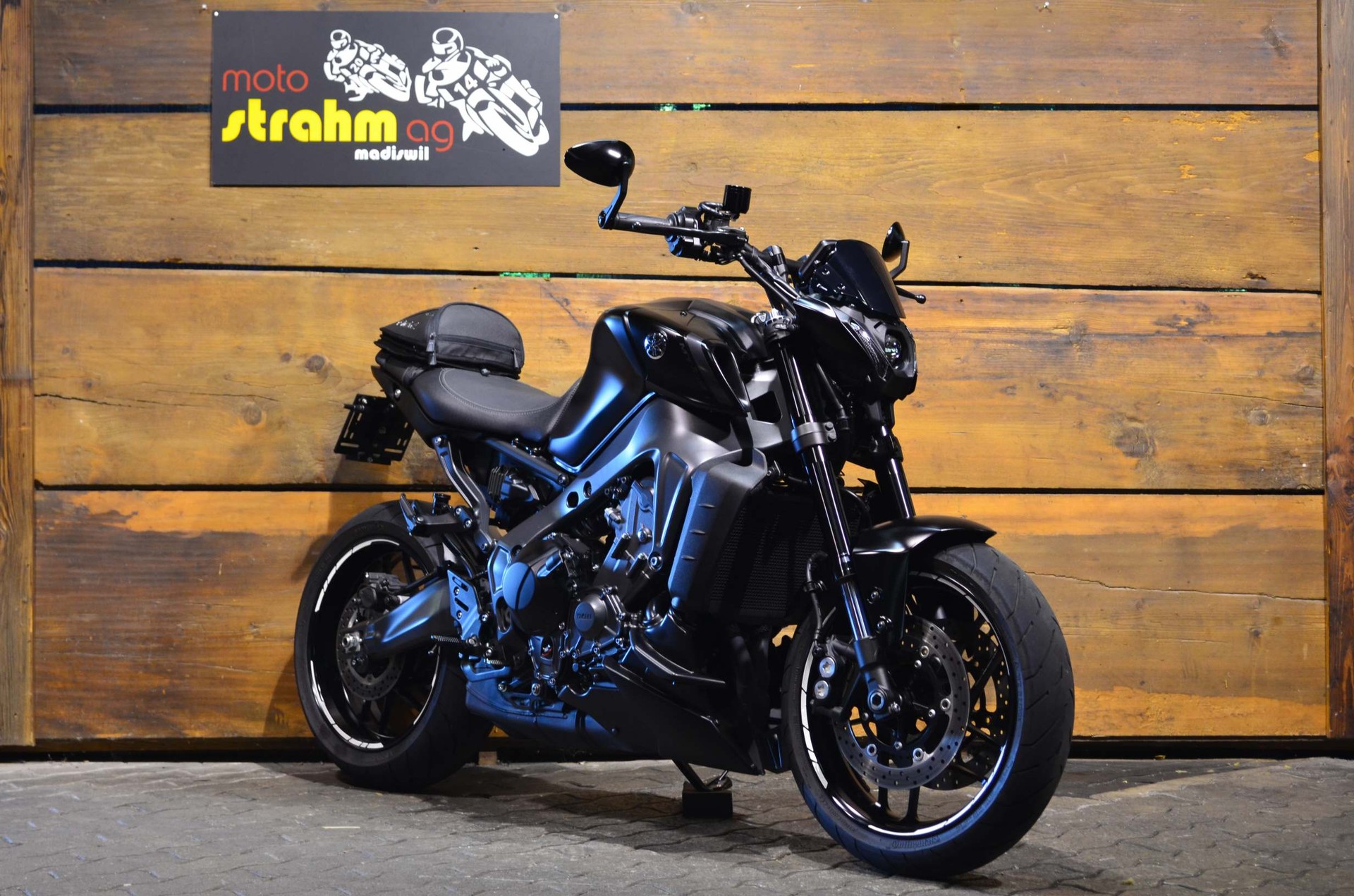 YAMAHA MT-09 ABS