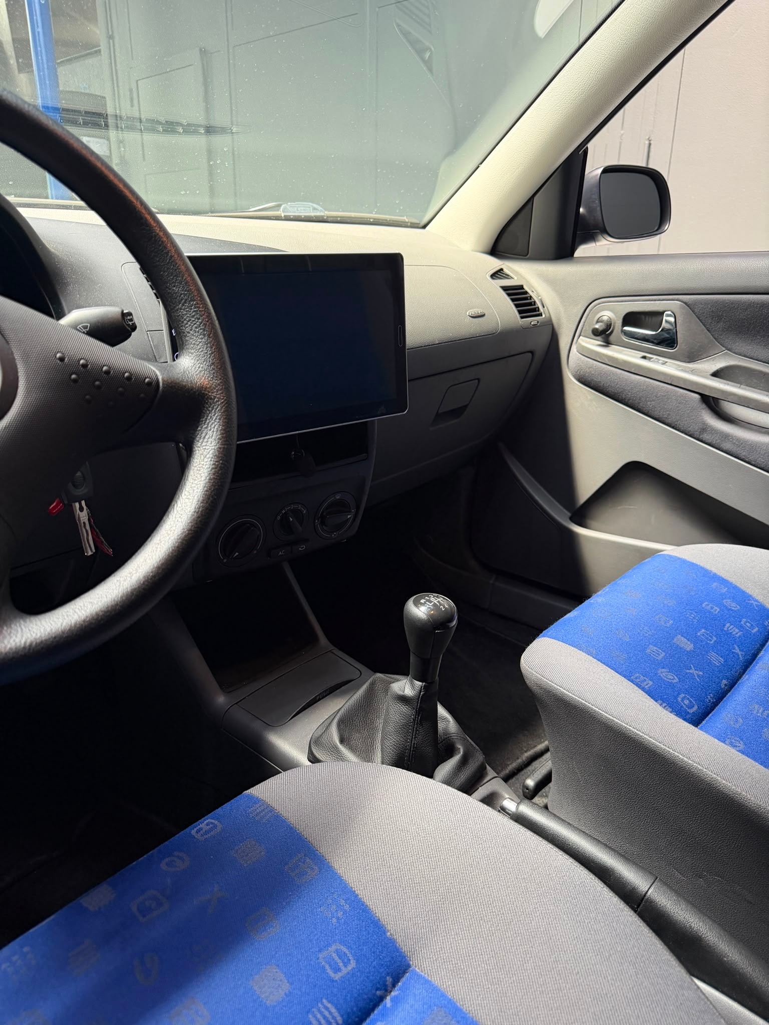 SEAT Ibiza 1.4 Stella Deep-image-6