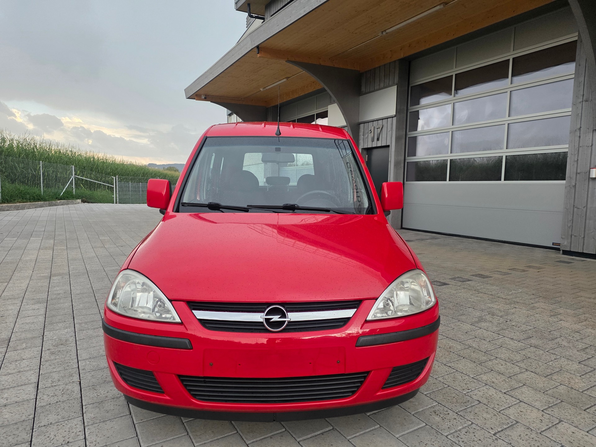 OPEL Combo 1.4 TP (Essentia)-image-0