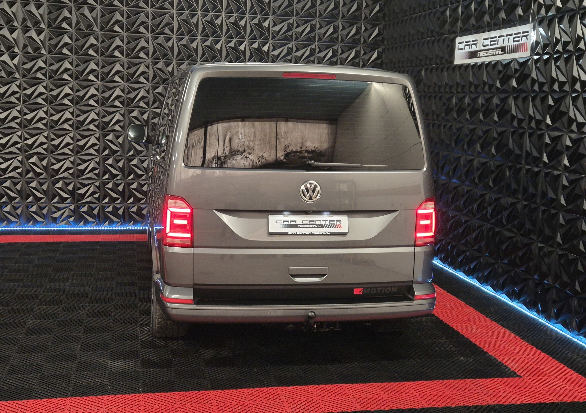 VW T6 Multivan 2.0 Bi-TDI Comfortline 4Motion DSG-image-9