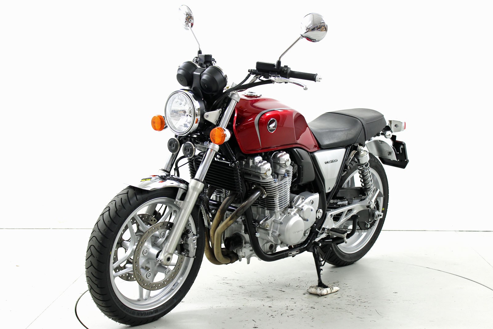 HONDA CB 1100 ABS-showroom-element-2