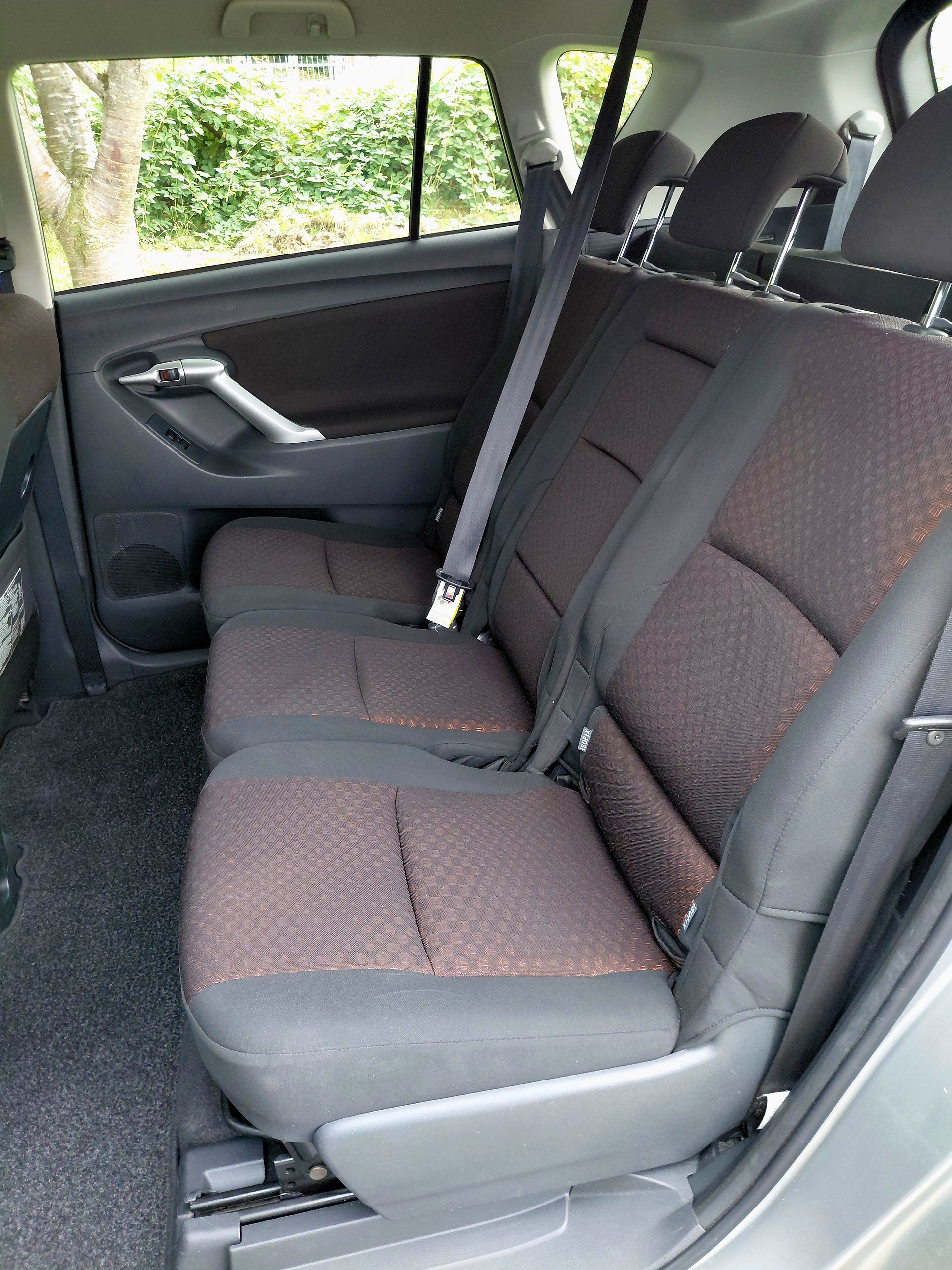 TOYOTA 1.8 VVT-i Luna 7P-image-4