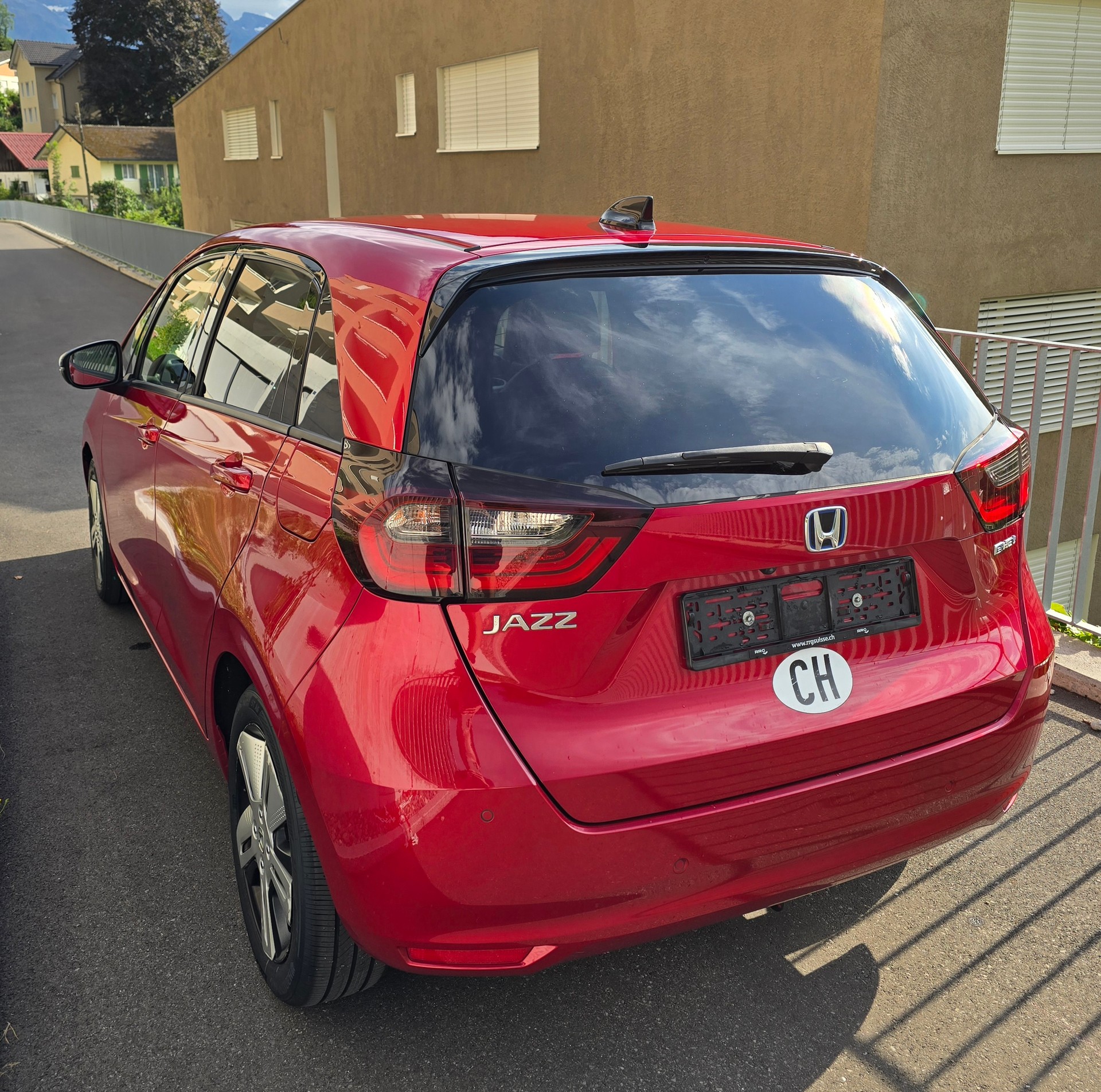 HONDA 1.5 i-MMD Executive-image-2