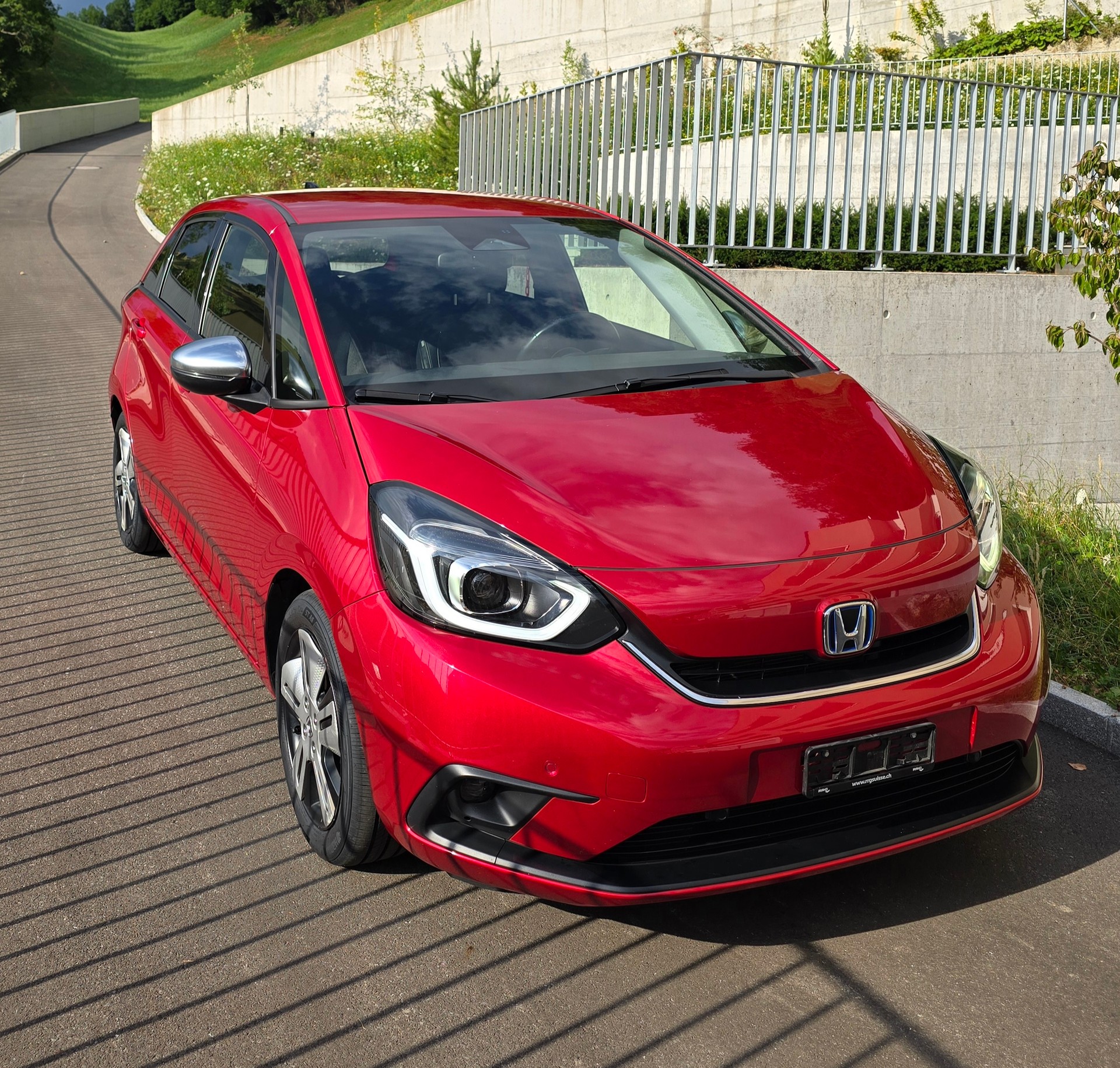 HONDA 1.5 i-MMD Executive-image-0