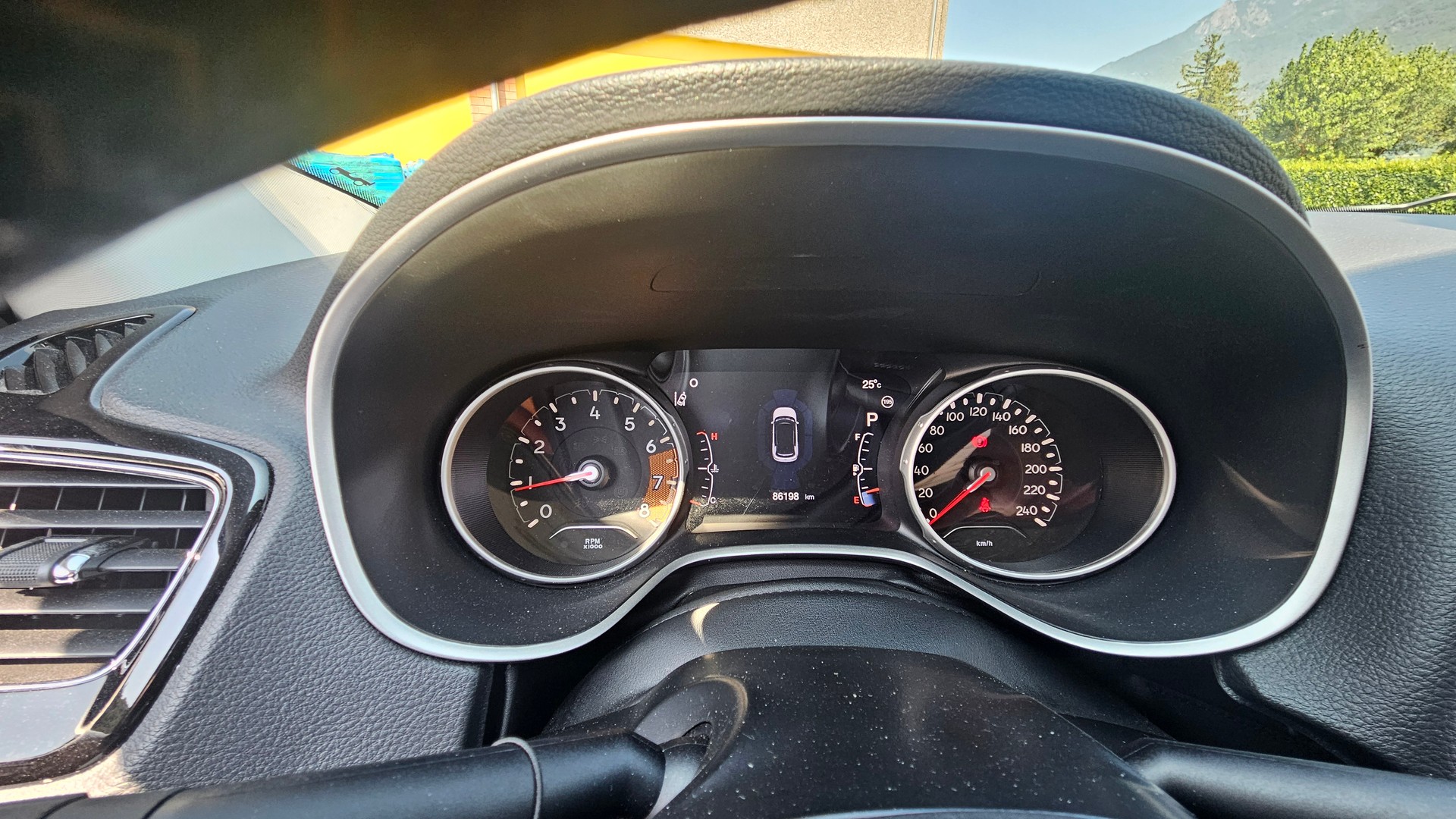 JEEP Compass 1.4 Turbo Limited AWD 9ATX-image-8