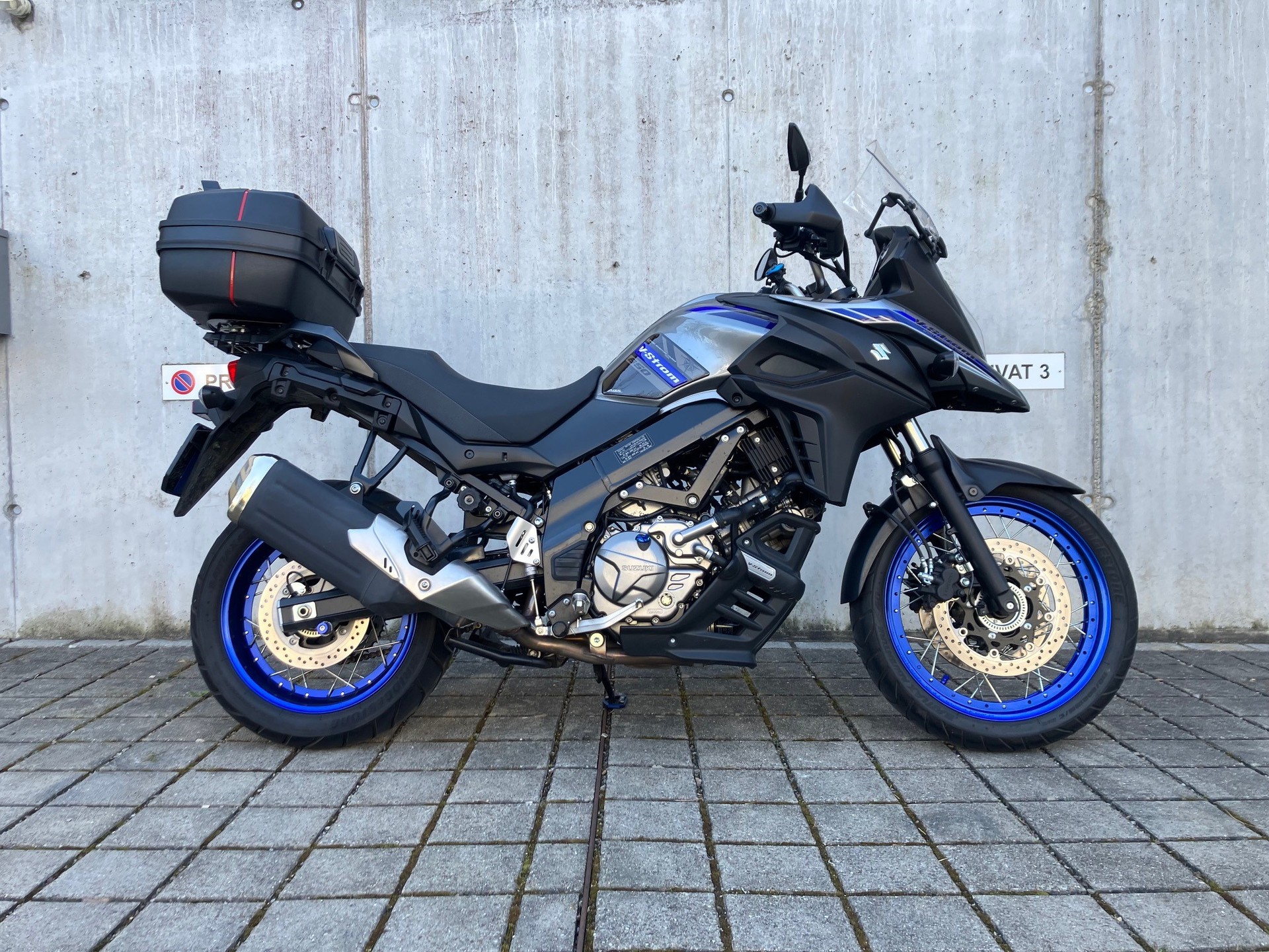 SUZUKI DL 650 XT Comfort-image-1
